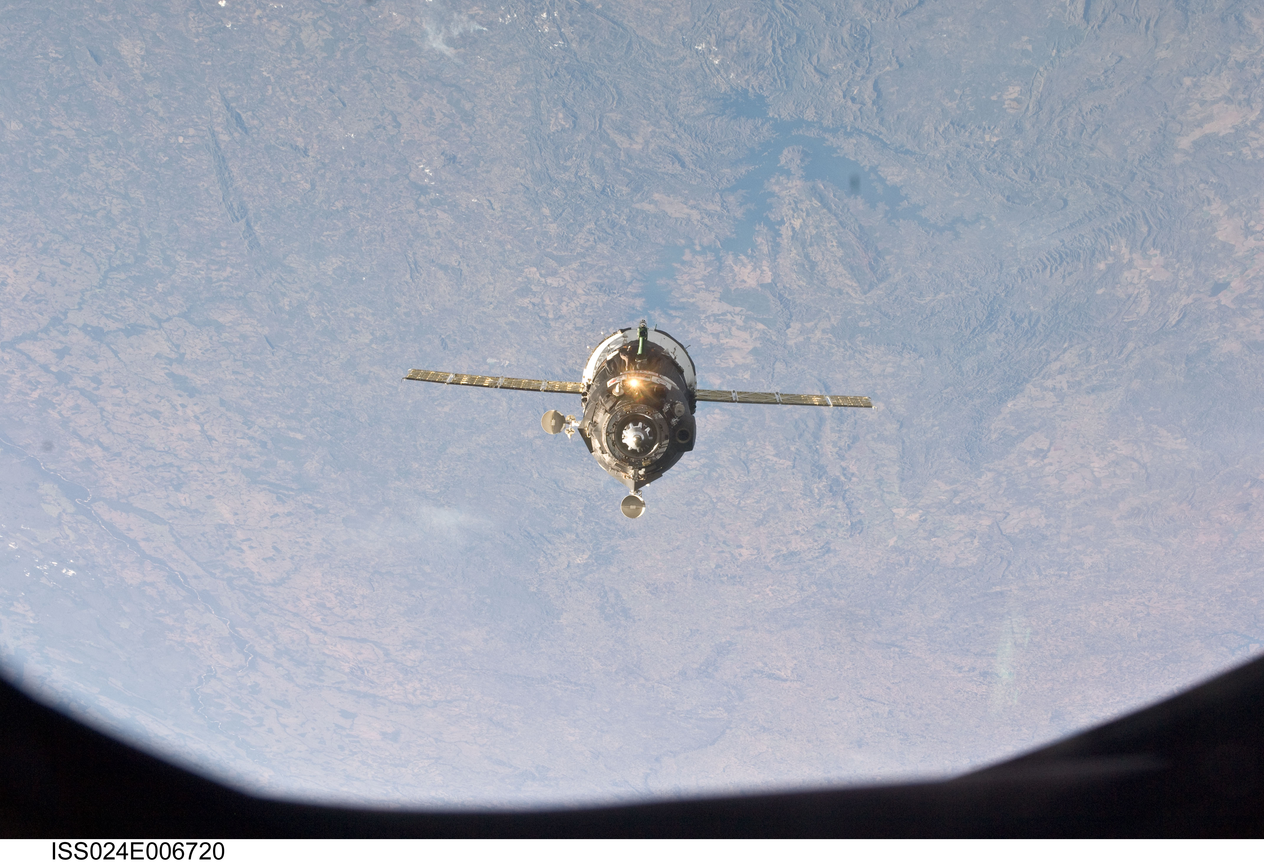 Soyuz TMA-19 Relocation OPS