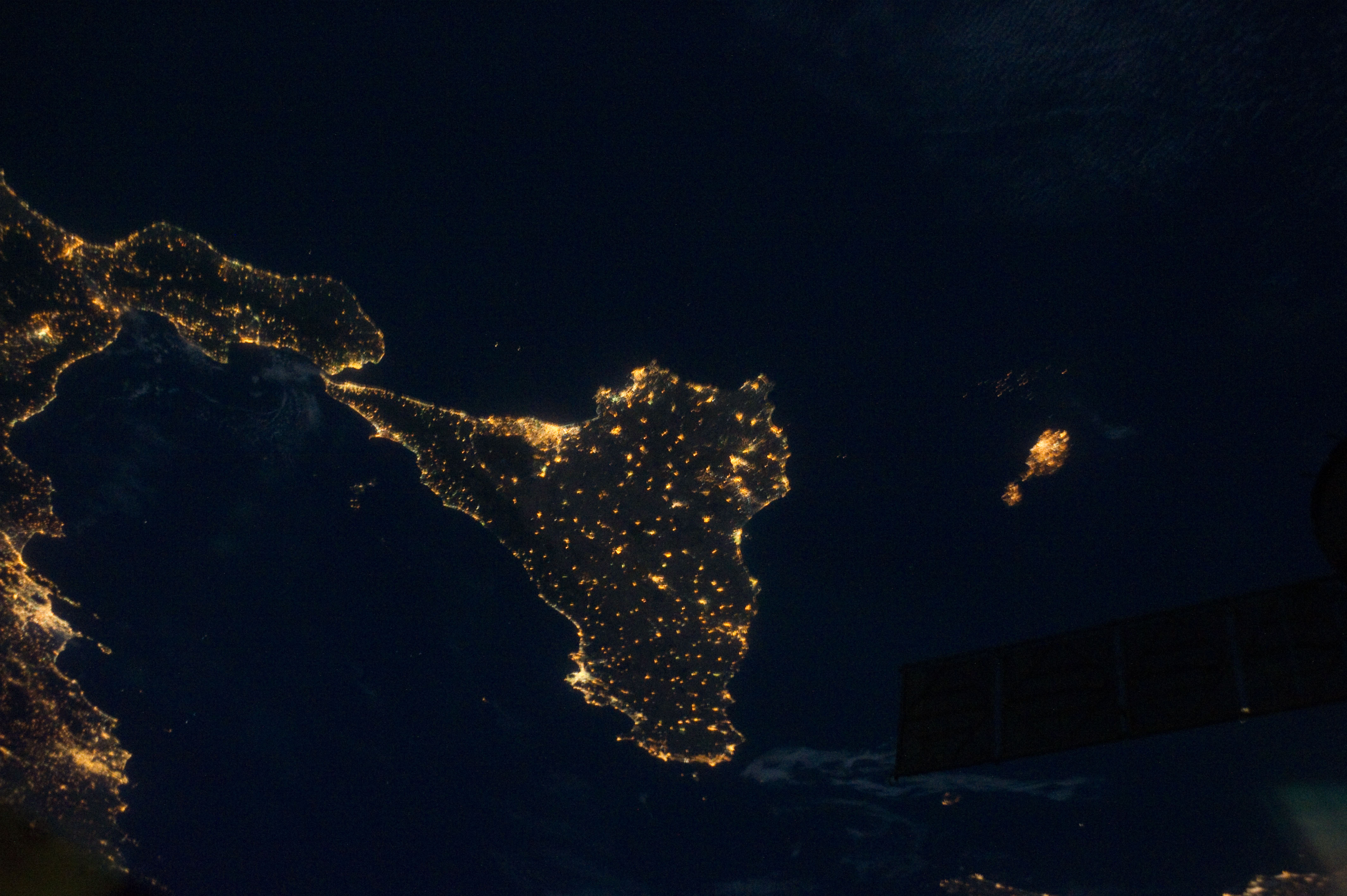 Earth observation taken by the Expedition 28 crew