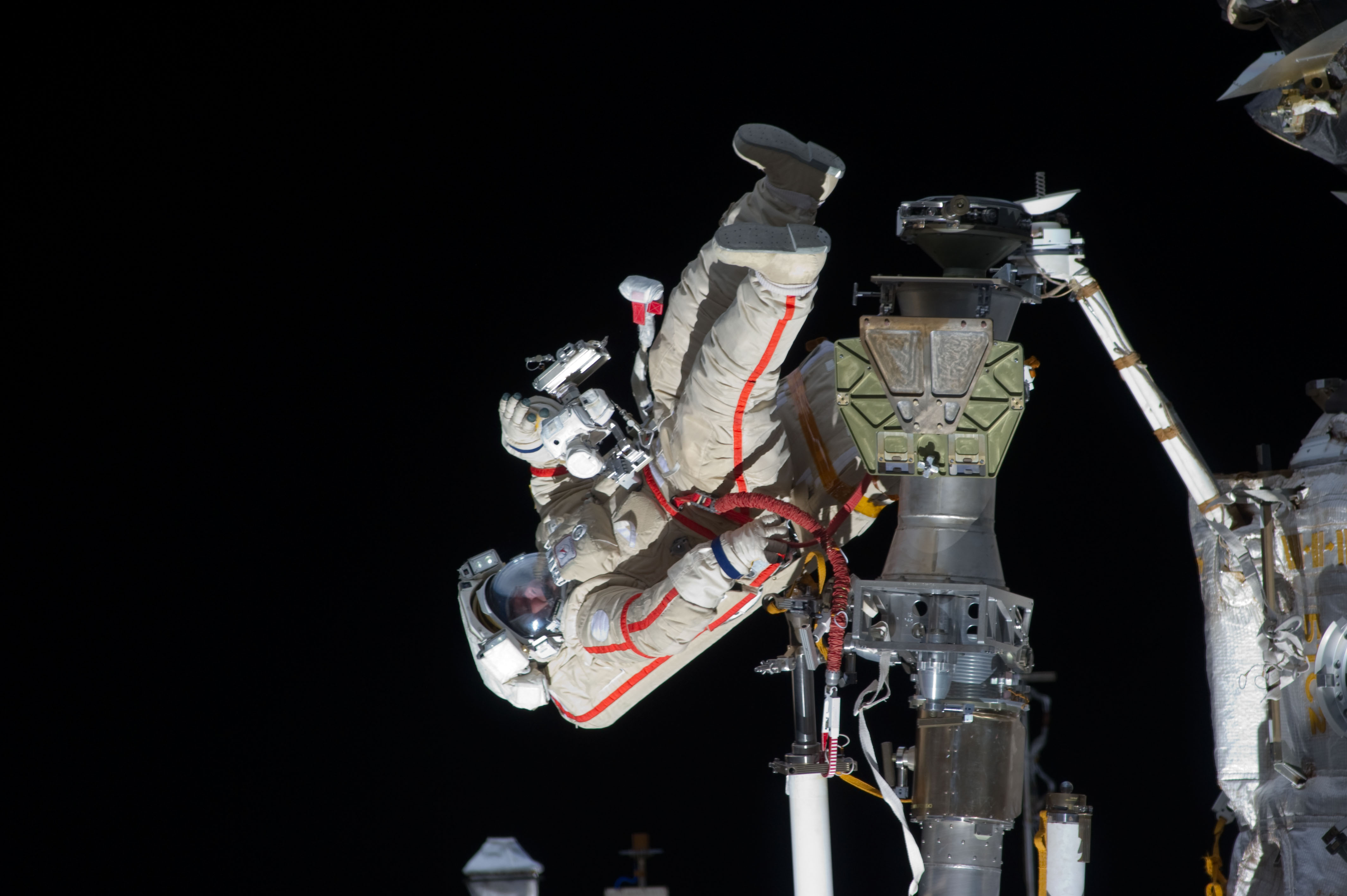 Russian EVA-31 spacewalk