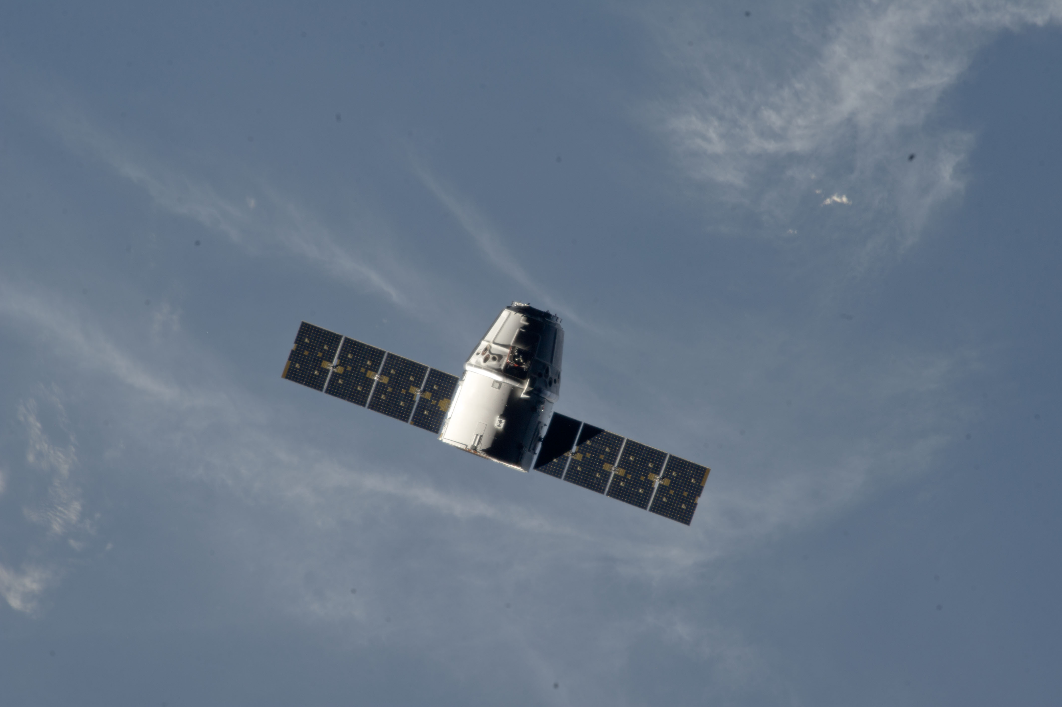 Approach of the SpaceX Dragon Commercial cargo craft