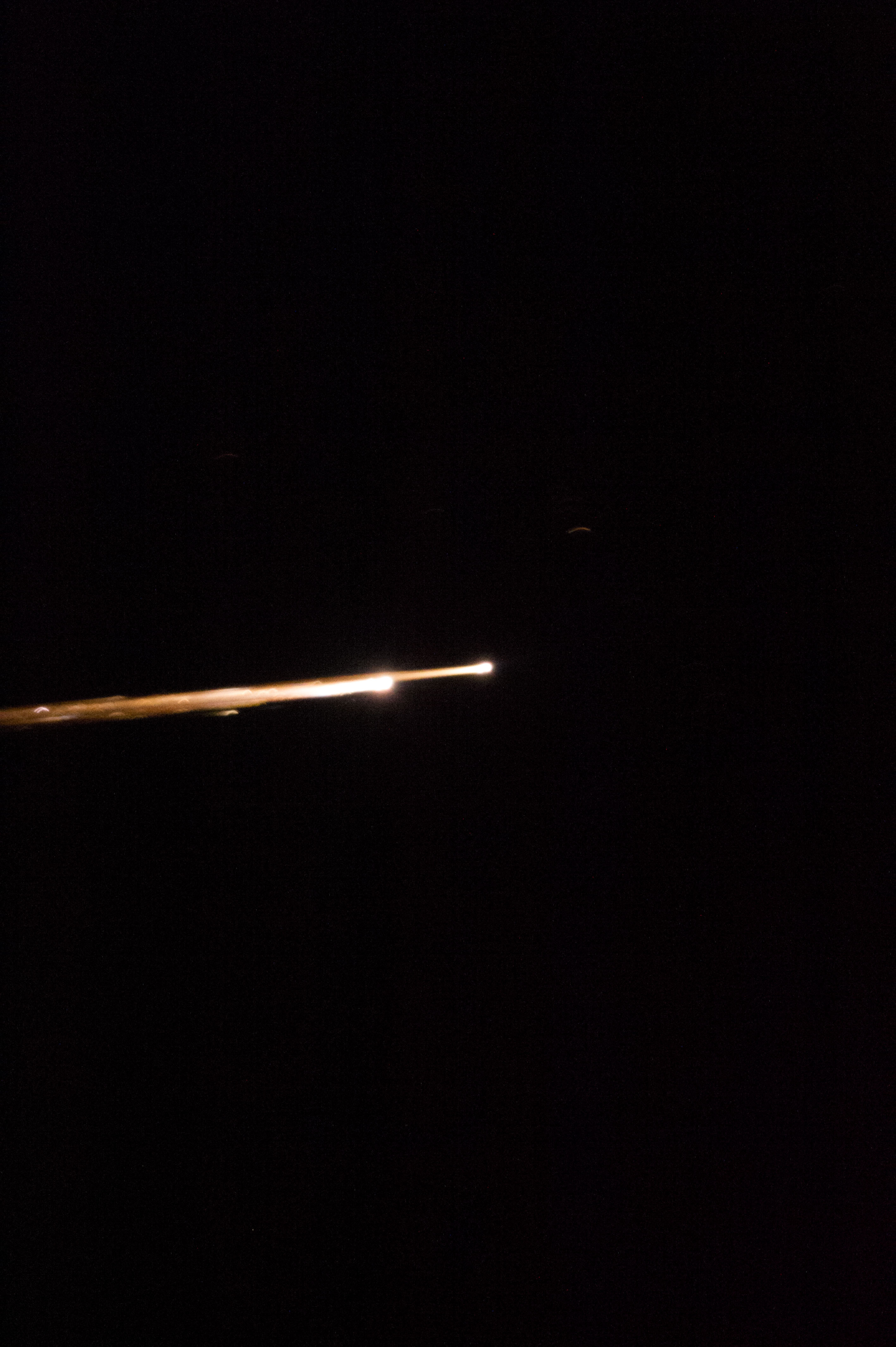 Soyuz TMA-05M beginning to re-enter the Earth's atmosphere