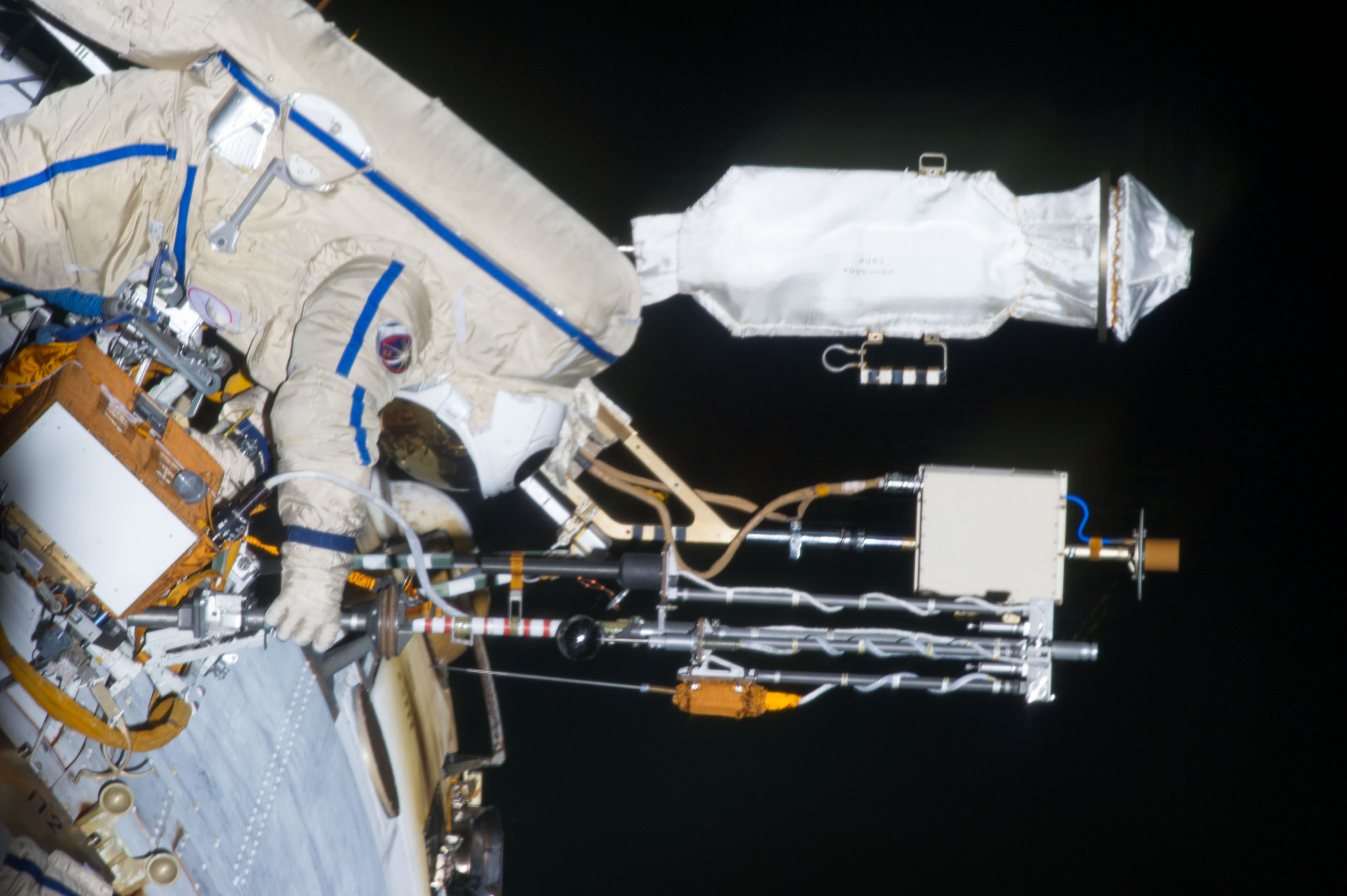 Vinogradov during EVA 32