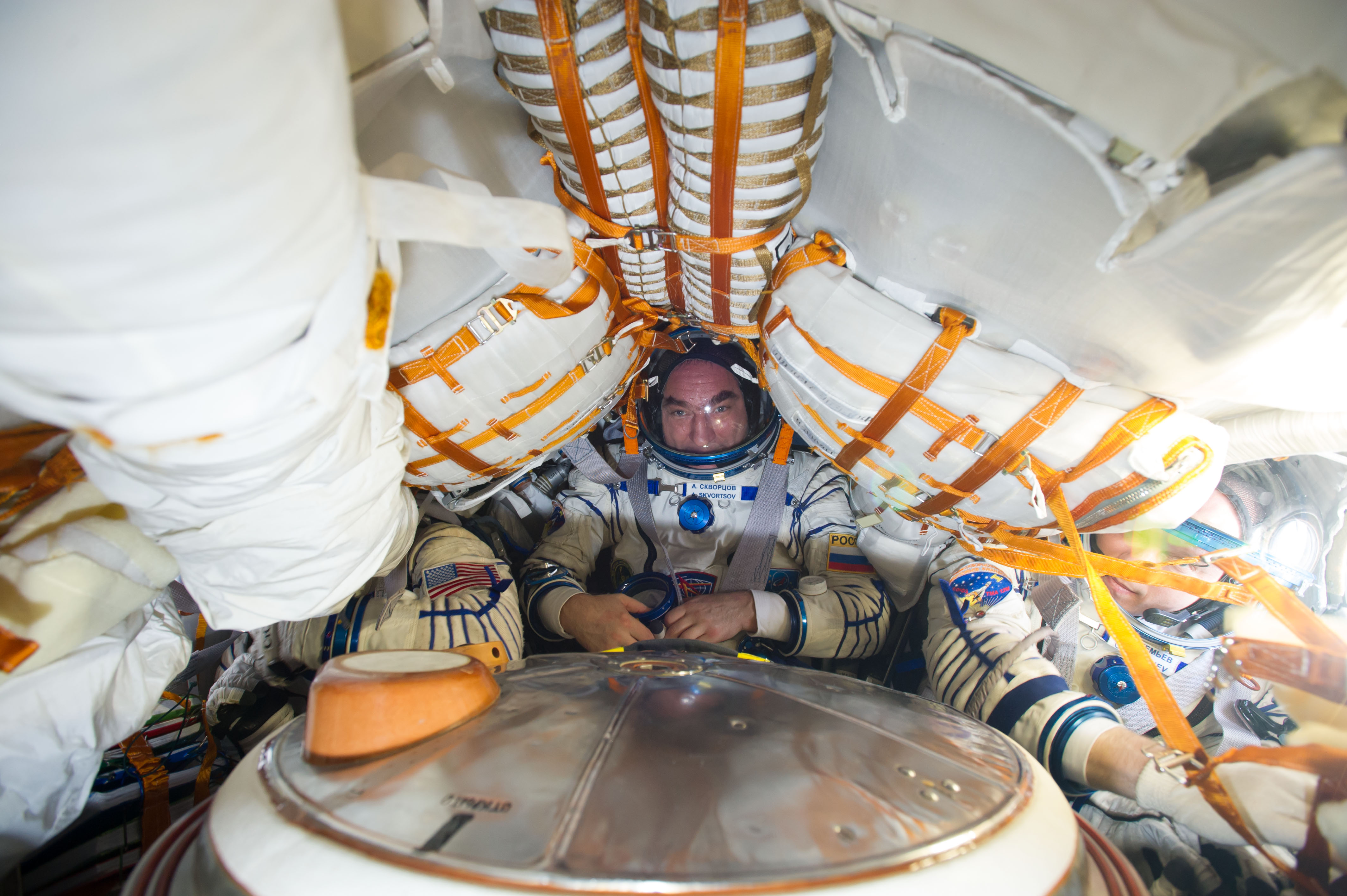 38S suit leak check before return