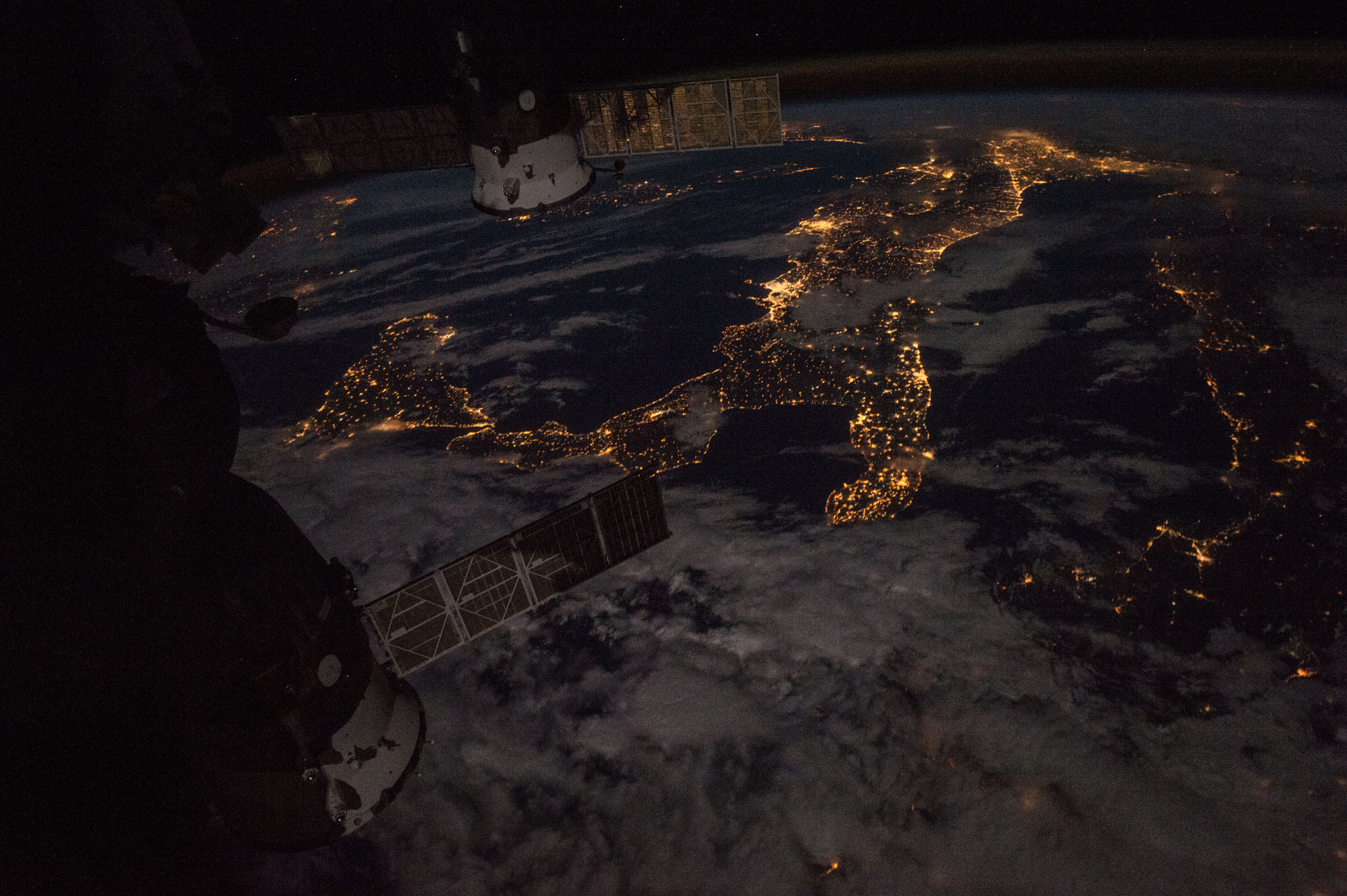 iss042e034488