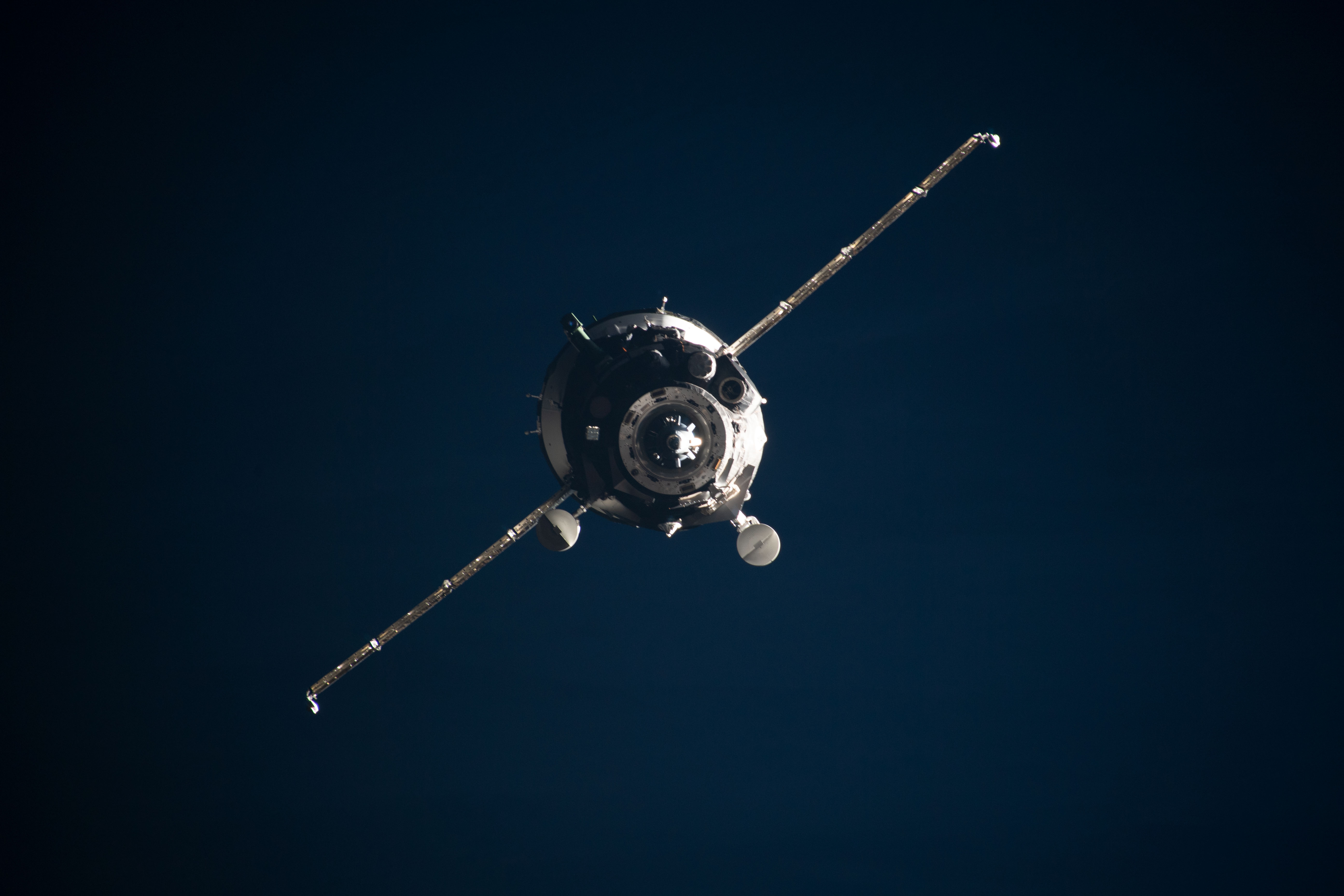 iss060e013708