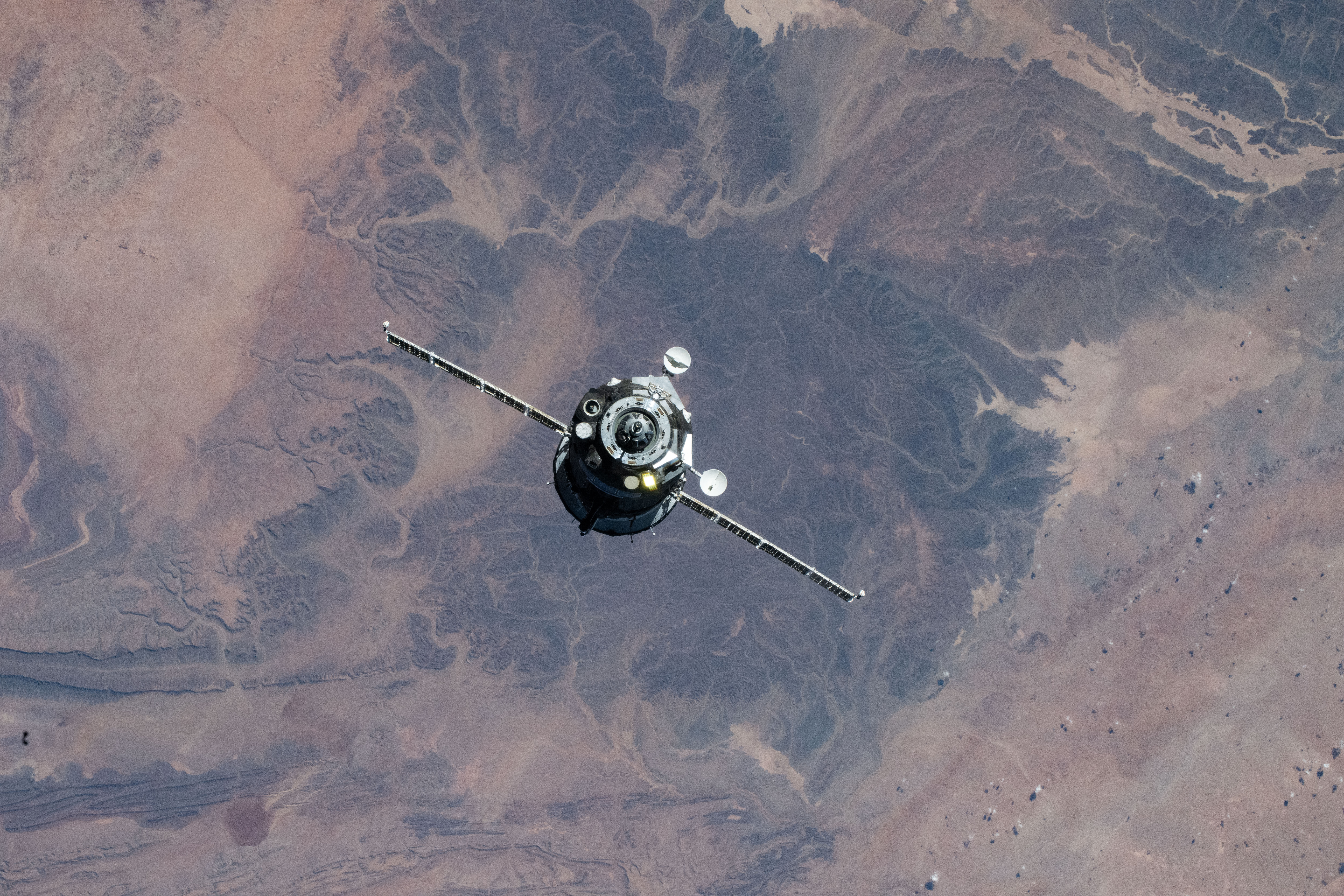 The Soyuz MS-28 crew spacecraft approaches the International Space Station