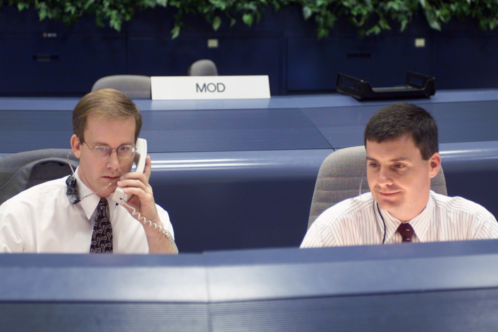 STS-105 Planning Team