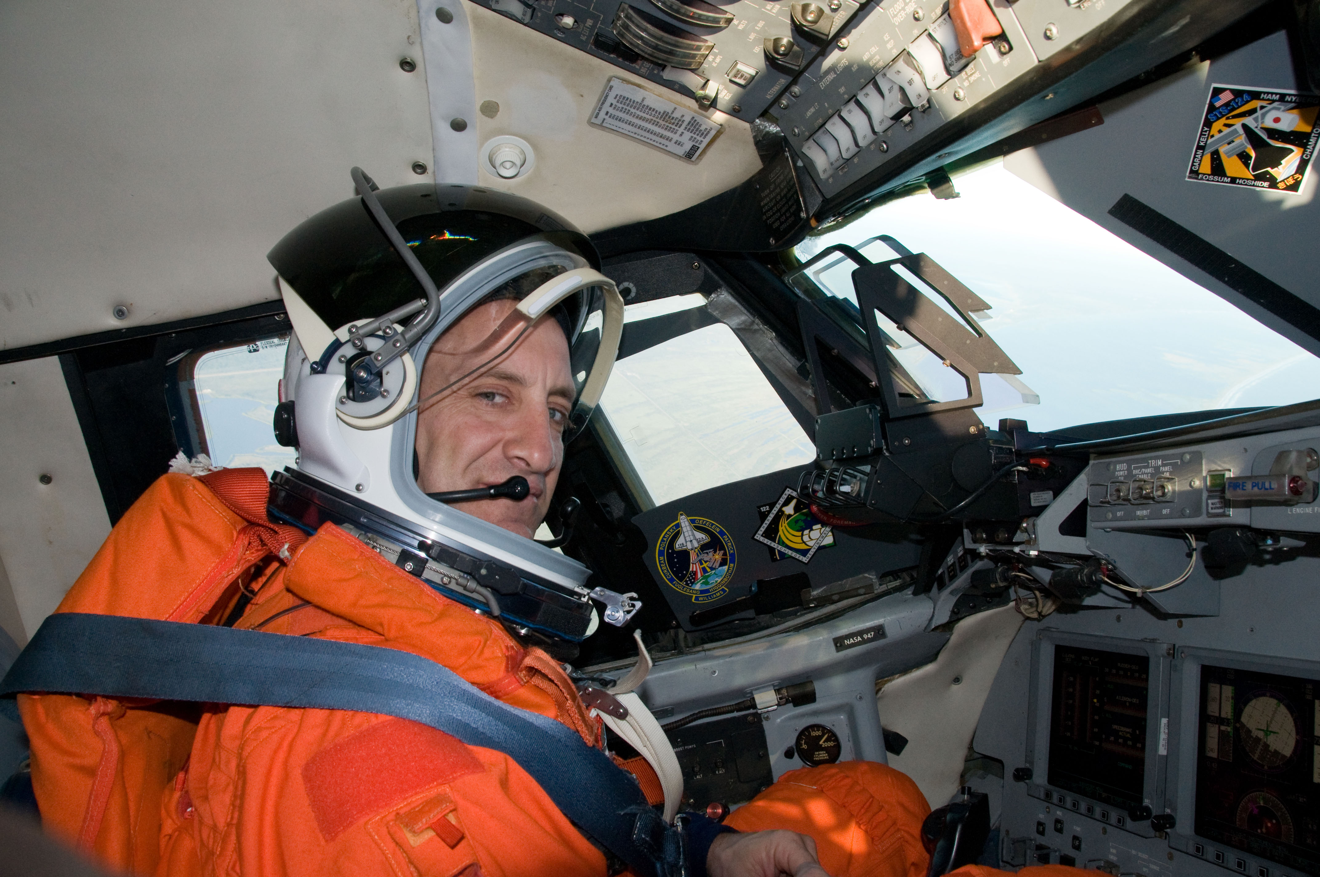 STS-129 Crew Training - Commander Charles Hobaugh during STA Training