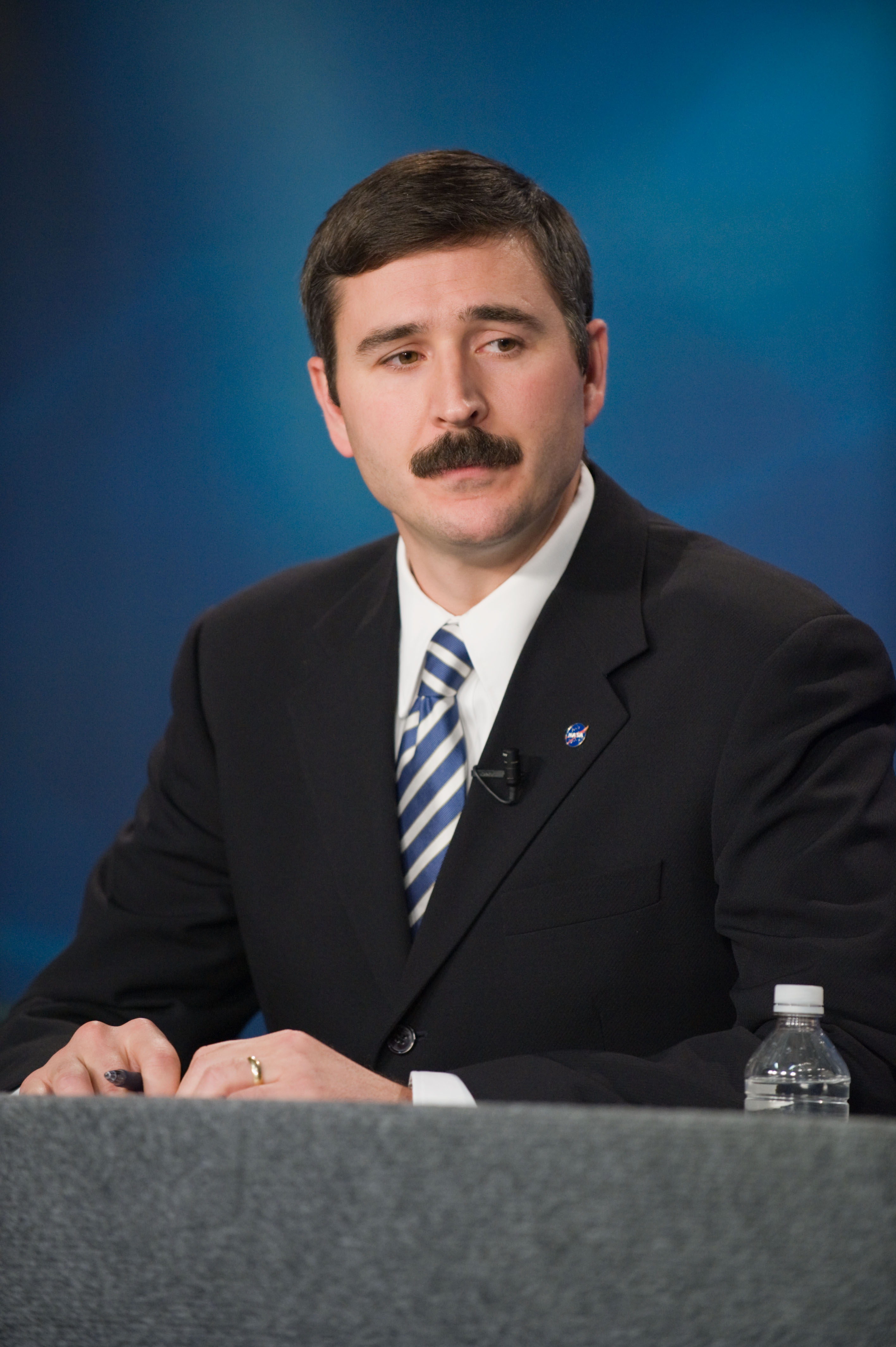 STS-129 Flight Day 10 Mission Status Briefing with Orbit 1 Flight Director Mike Sarafin.