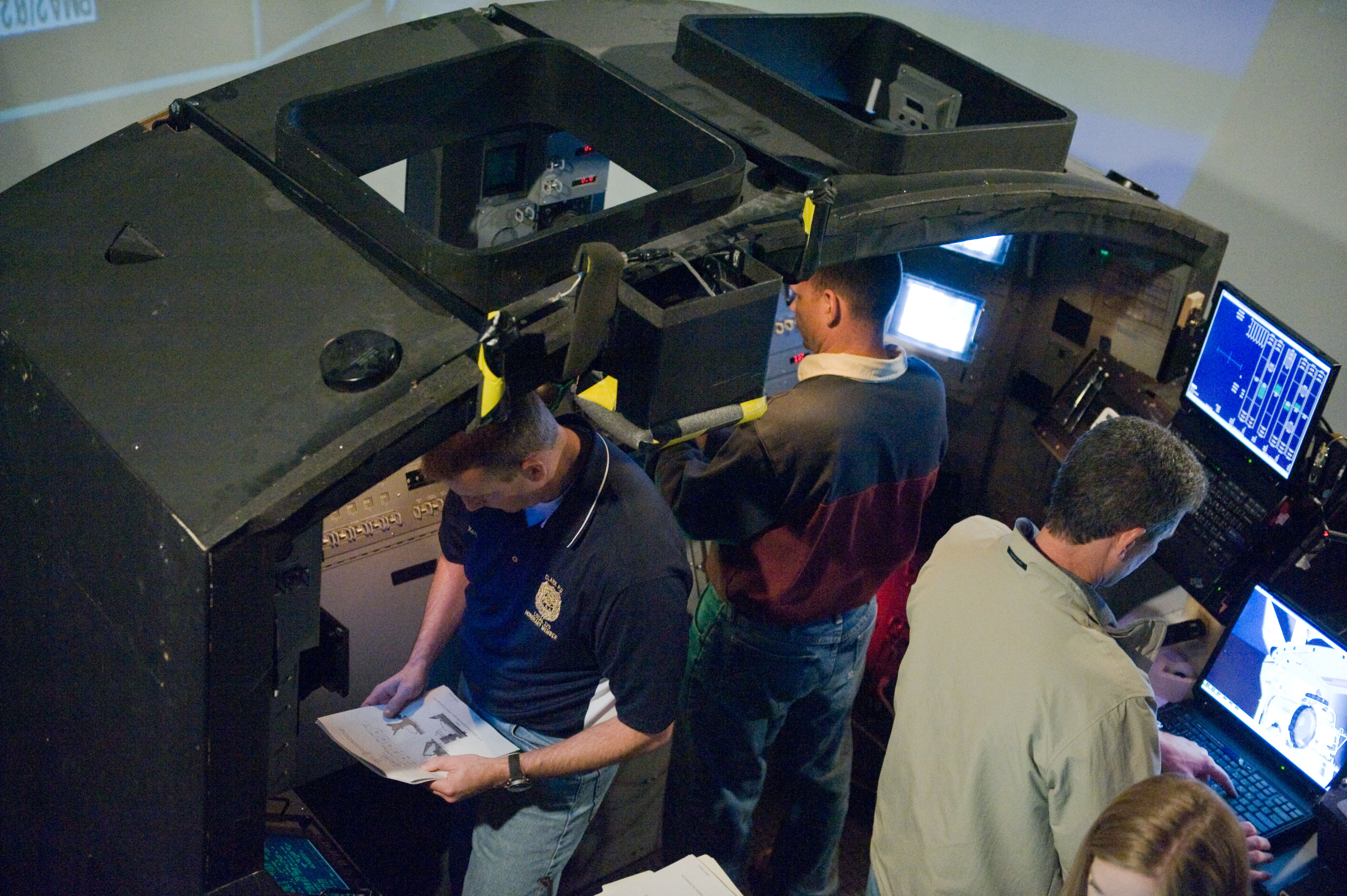 STS-132 crew during their PDRS N-TSK MRM training in the building 16 cupola trainer.