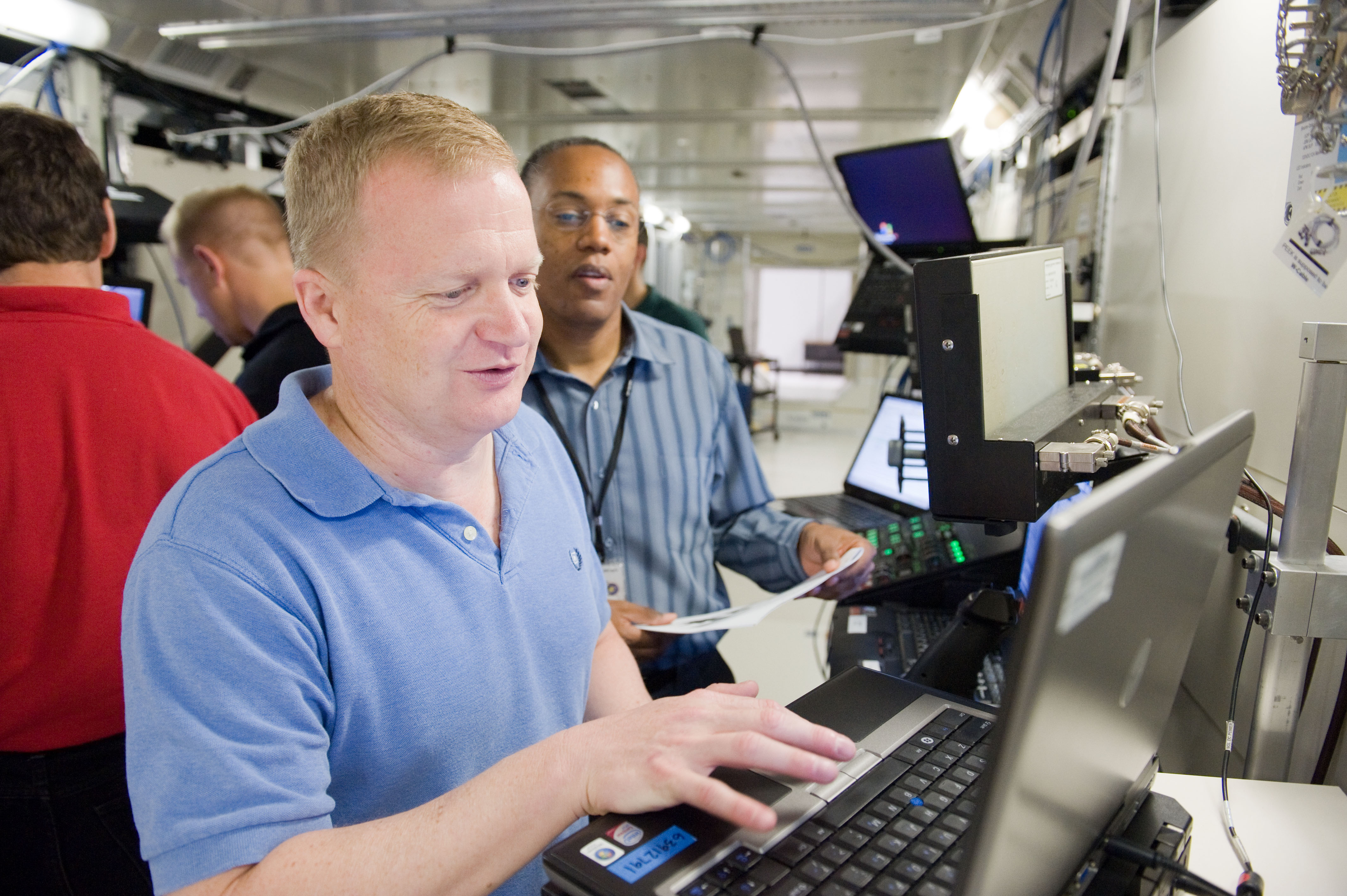 STS-133 crew during S2 CBM/ROBO INSTALL 31178 training