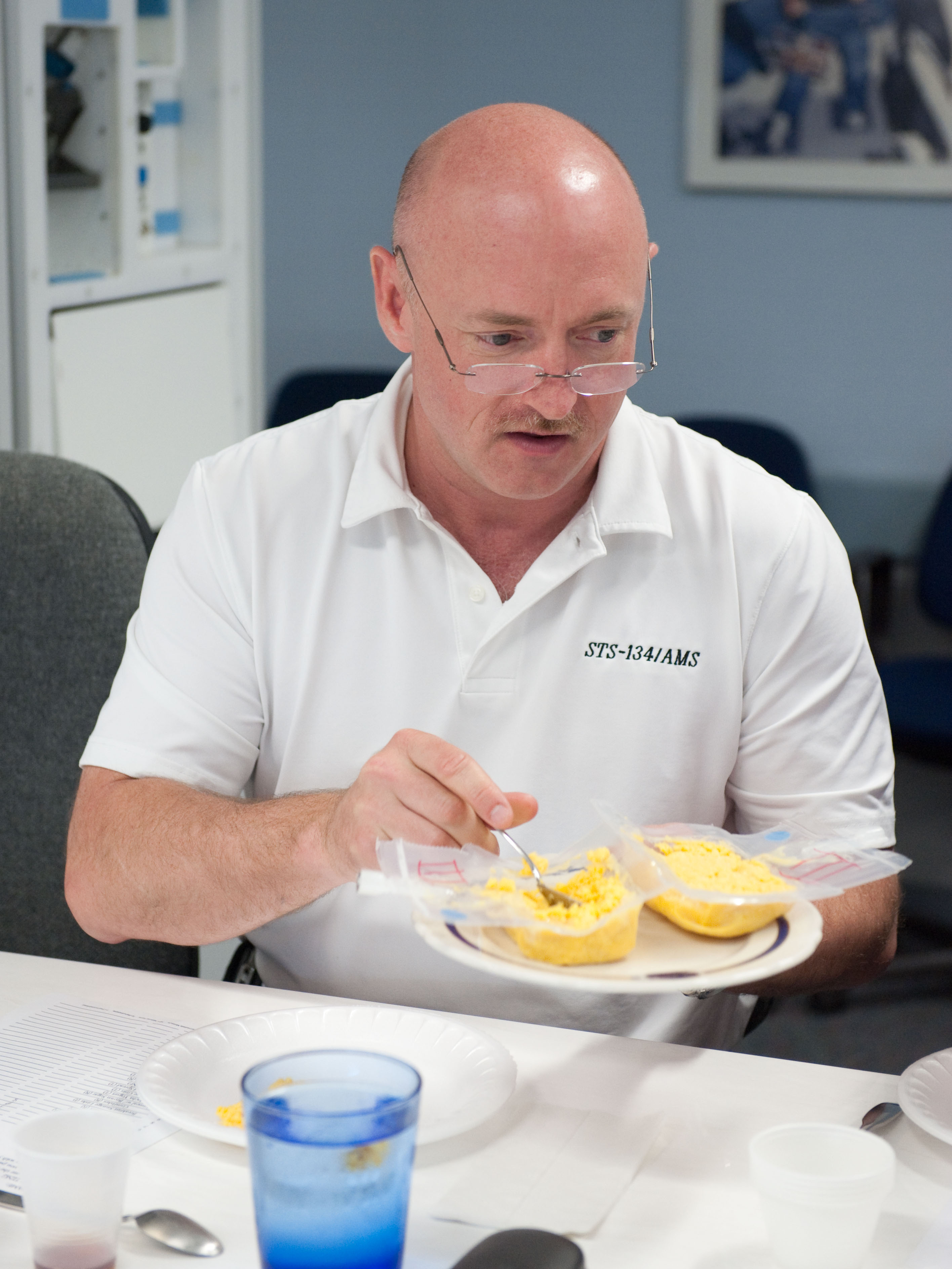 STS-134 crew during food tasting session in JSC Food Lab.