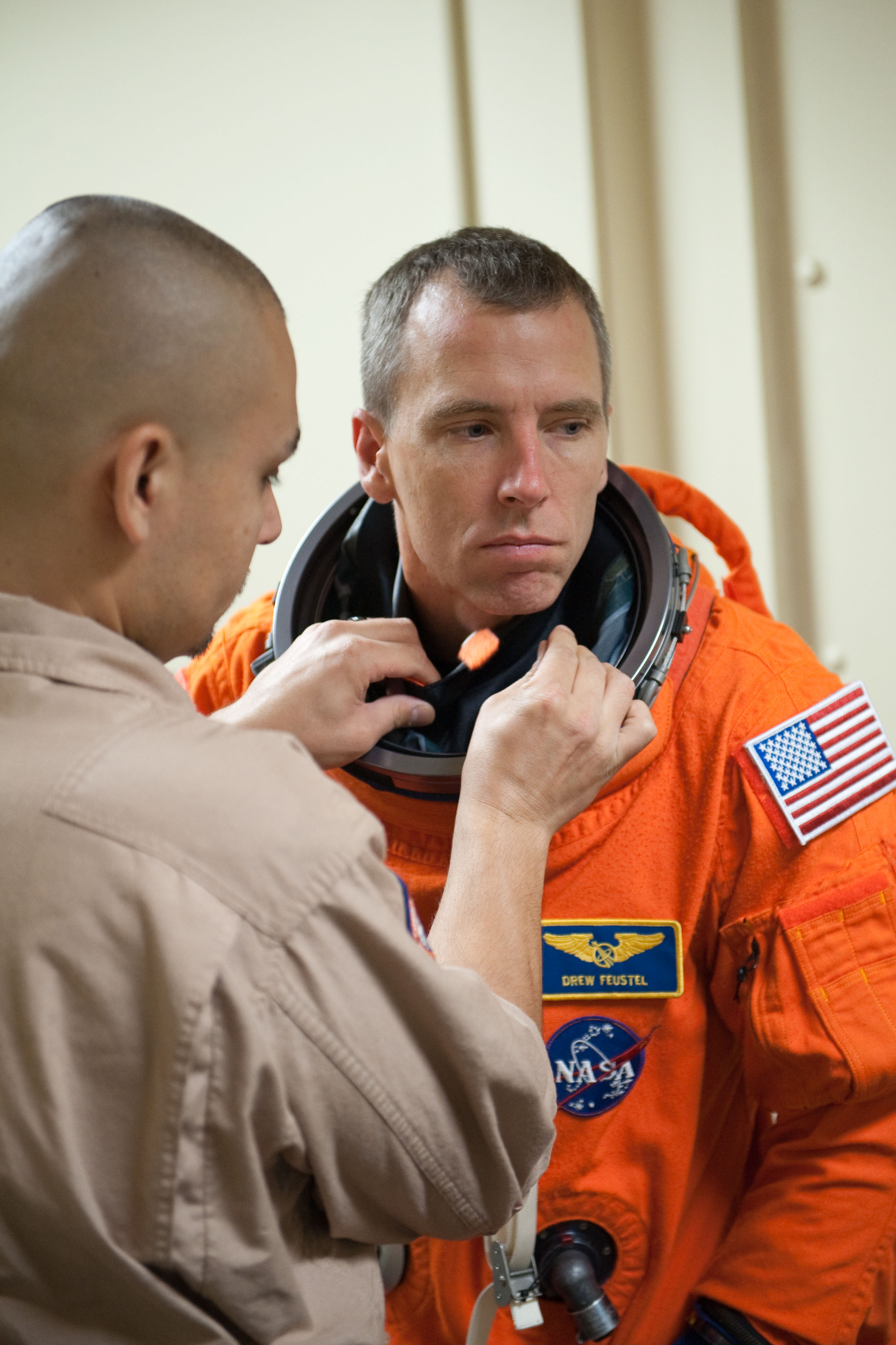 STS-134 crew training in fixed based simulator