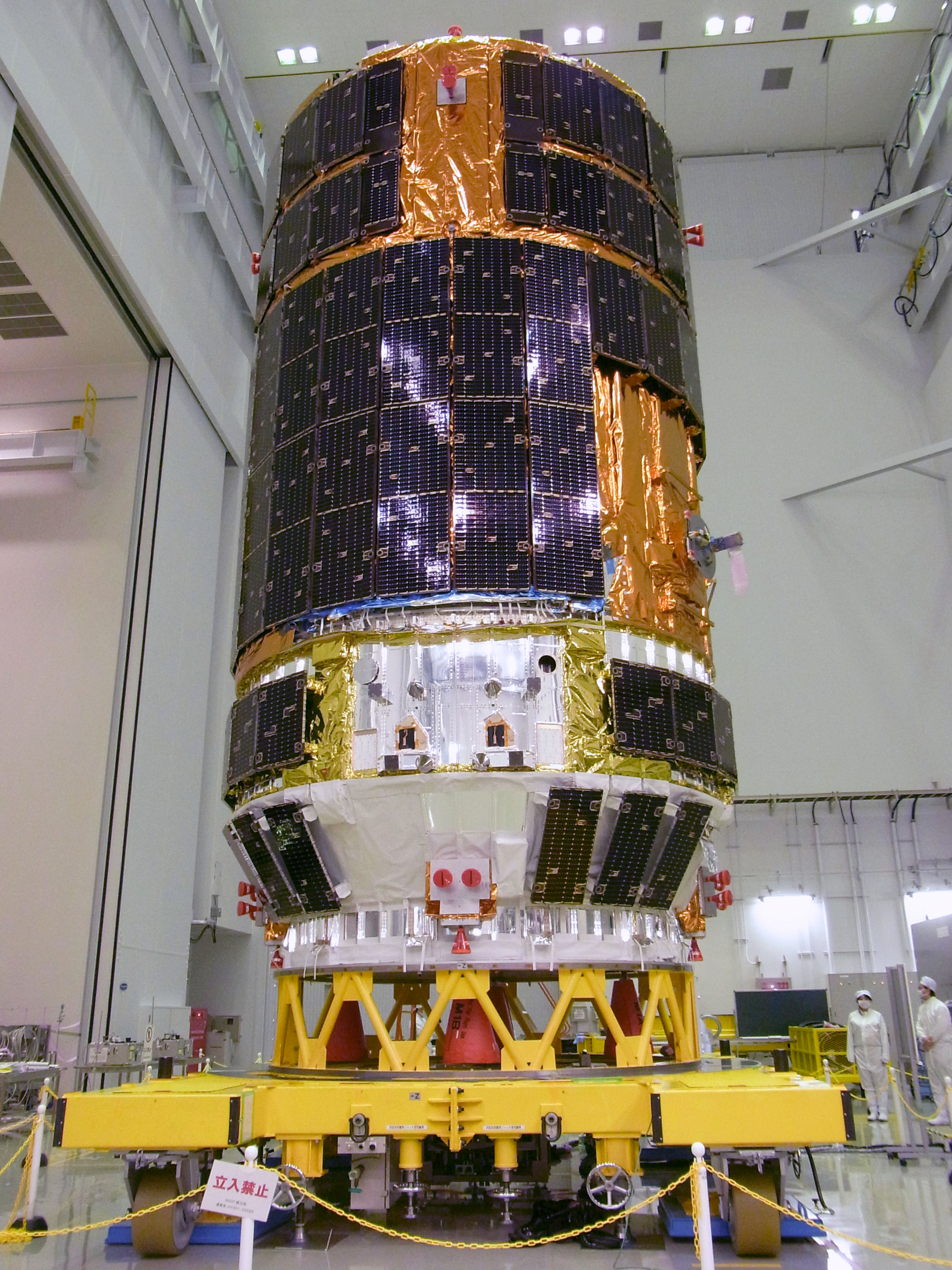 JAXA HTV2 images