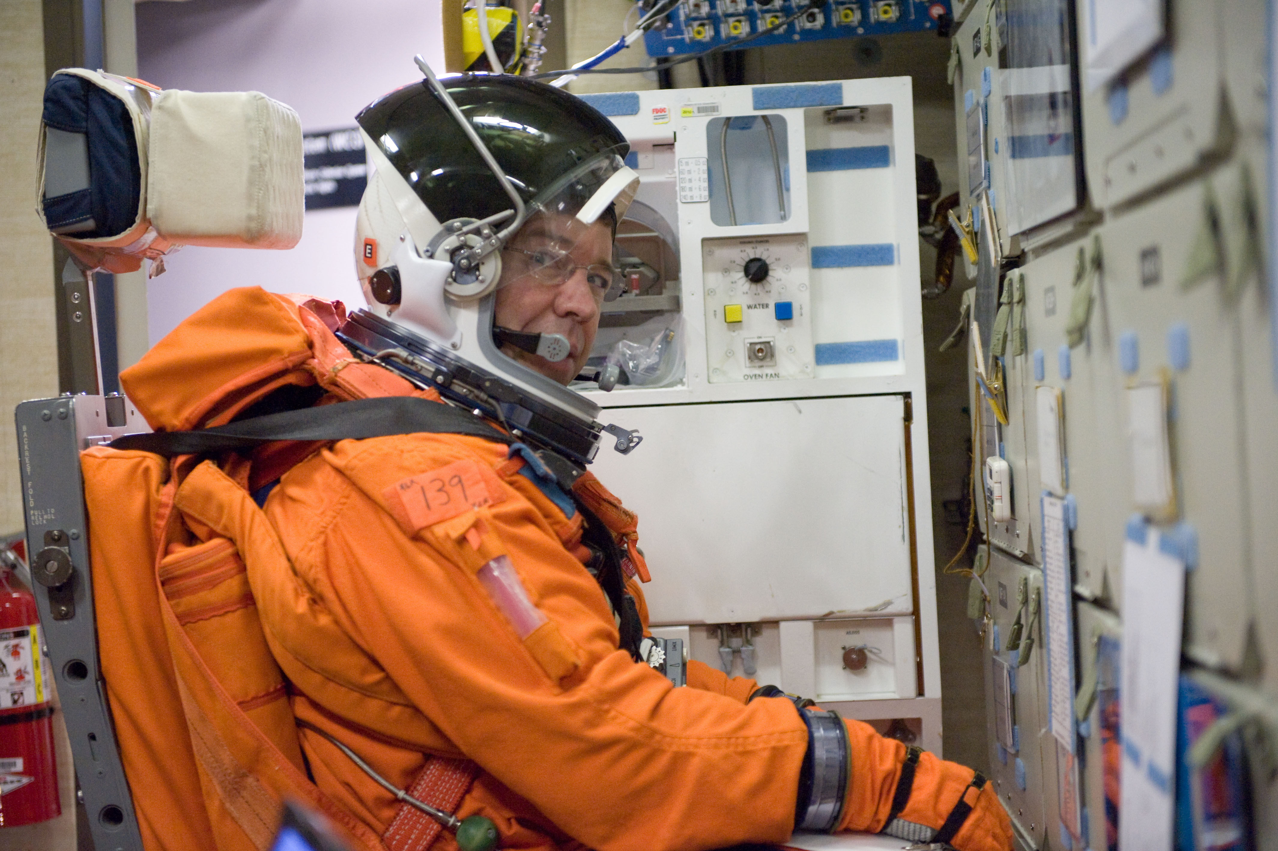 STS-133 crew training with replacement astronaut Steve Bowen
