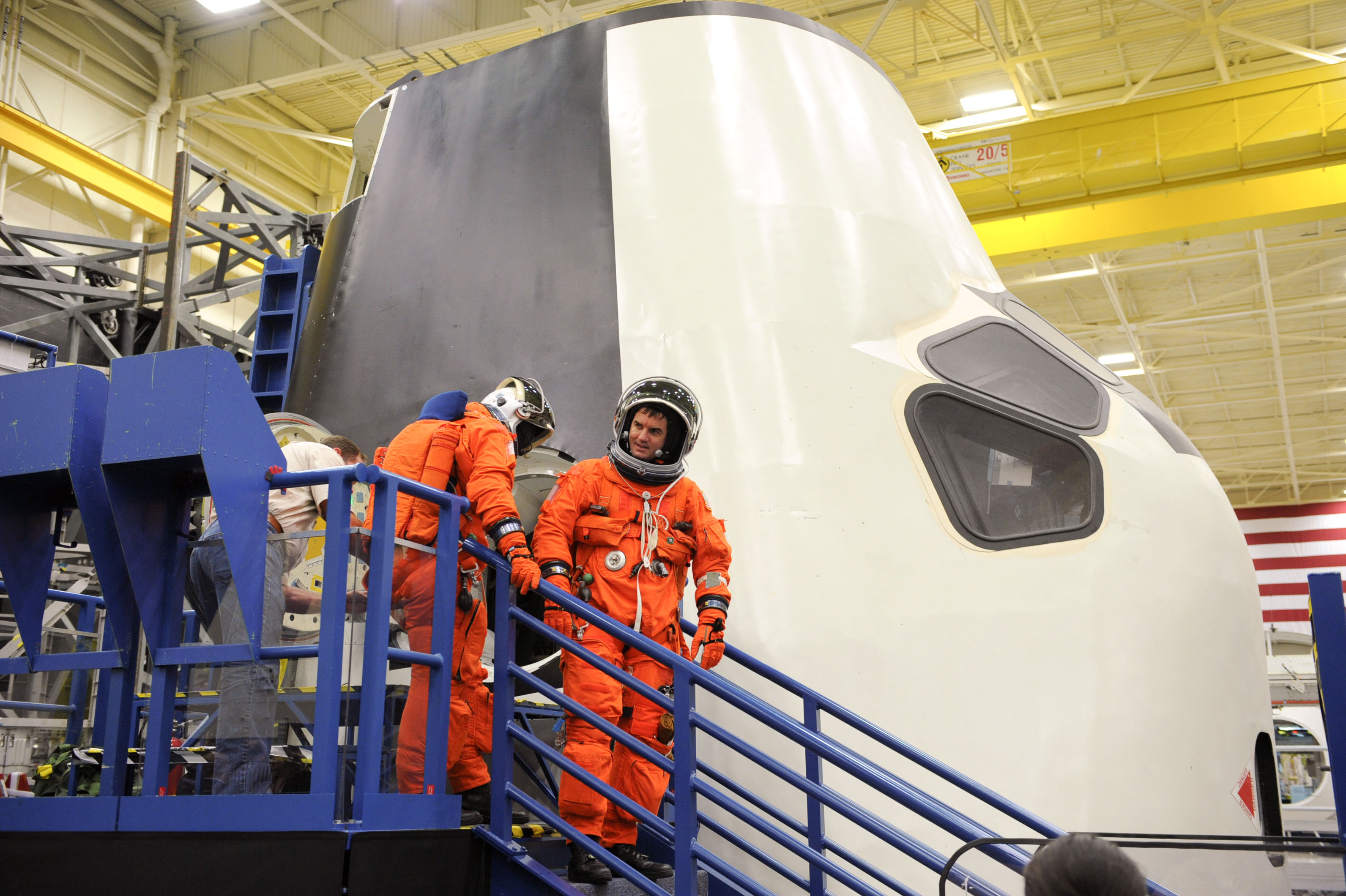 STS-135 crew and training team during CCT-II PRL Ingress/Egress training.
