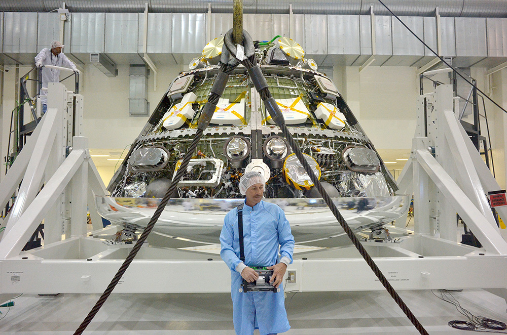Orion Weight and Center of Gravity Test