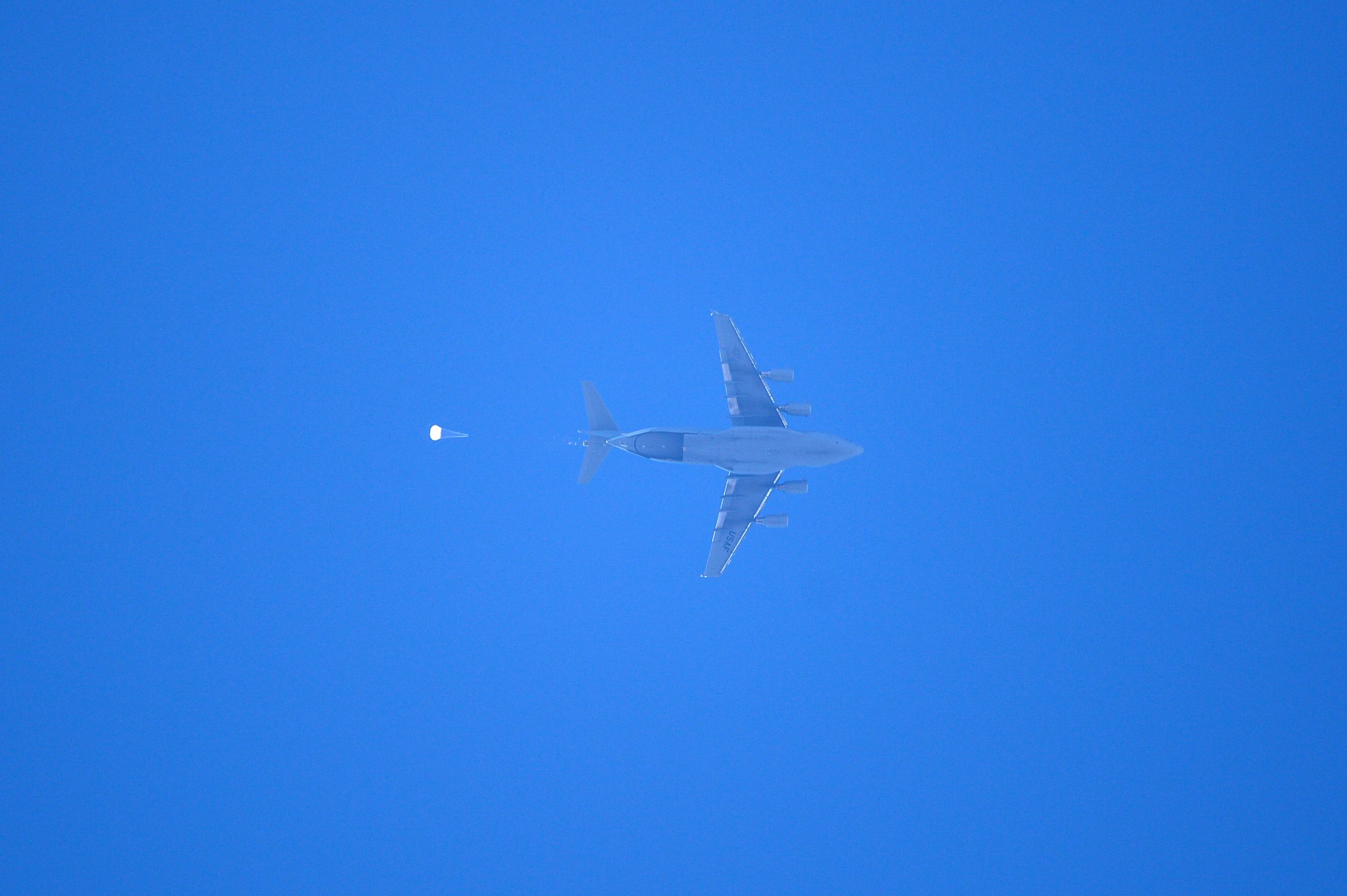 Orion's parachutes measure up in high pressure test