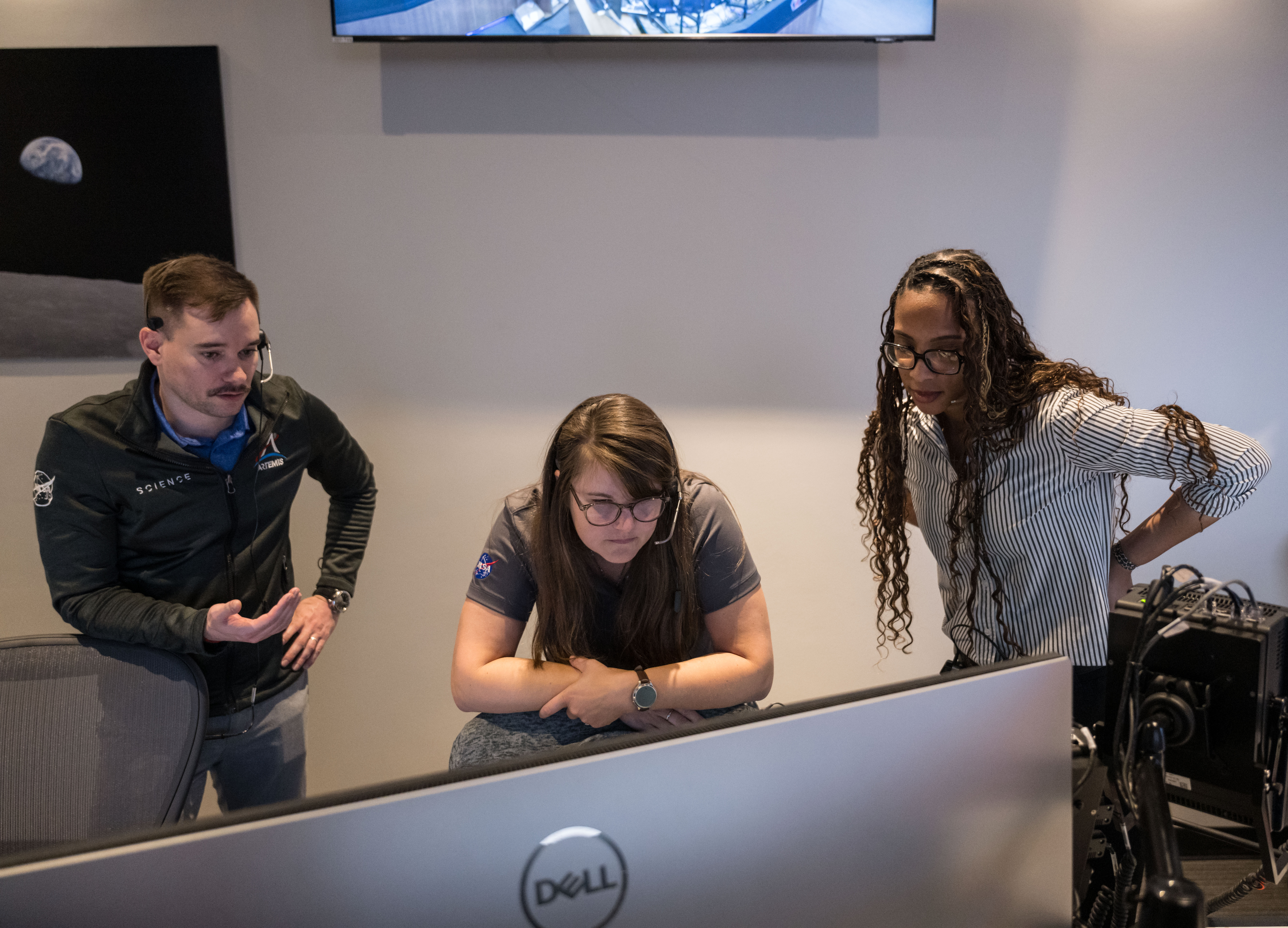 Artemis II Lunar Science Team -- jsc2026e000848