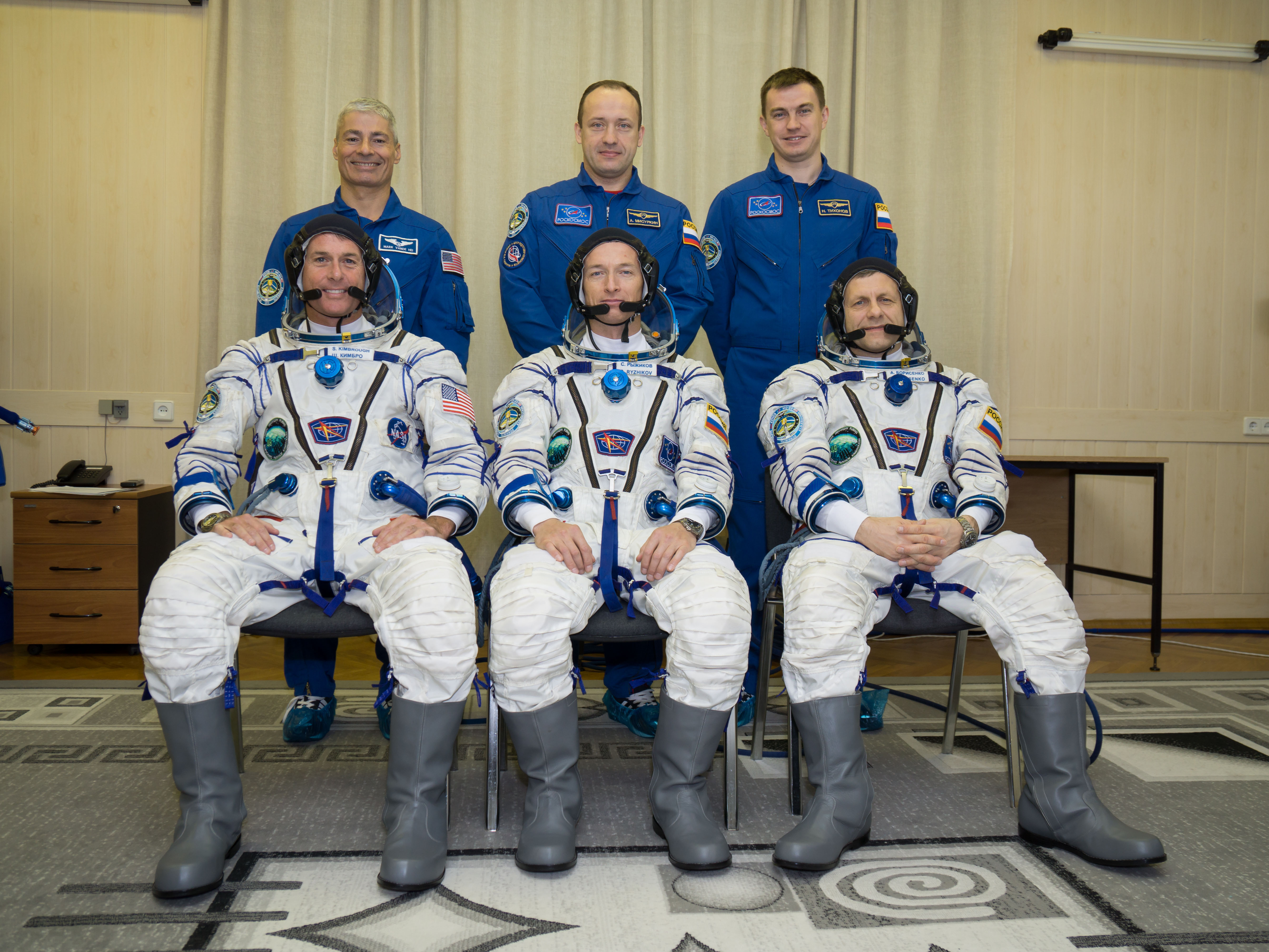 Expedition 49 Preflight