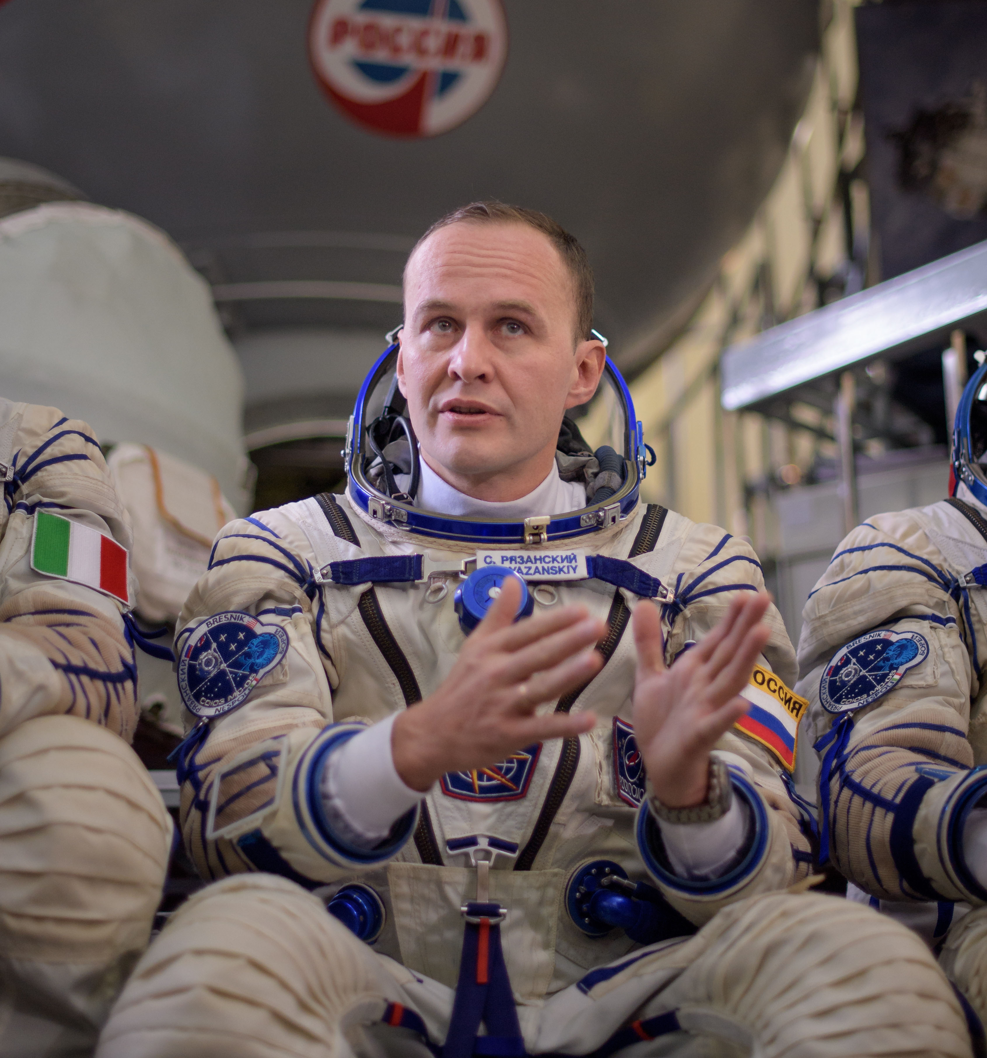 Expedition 52 Qualification Exams
