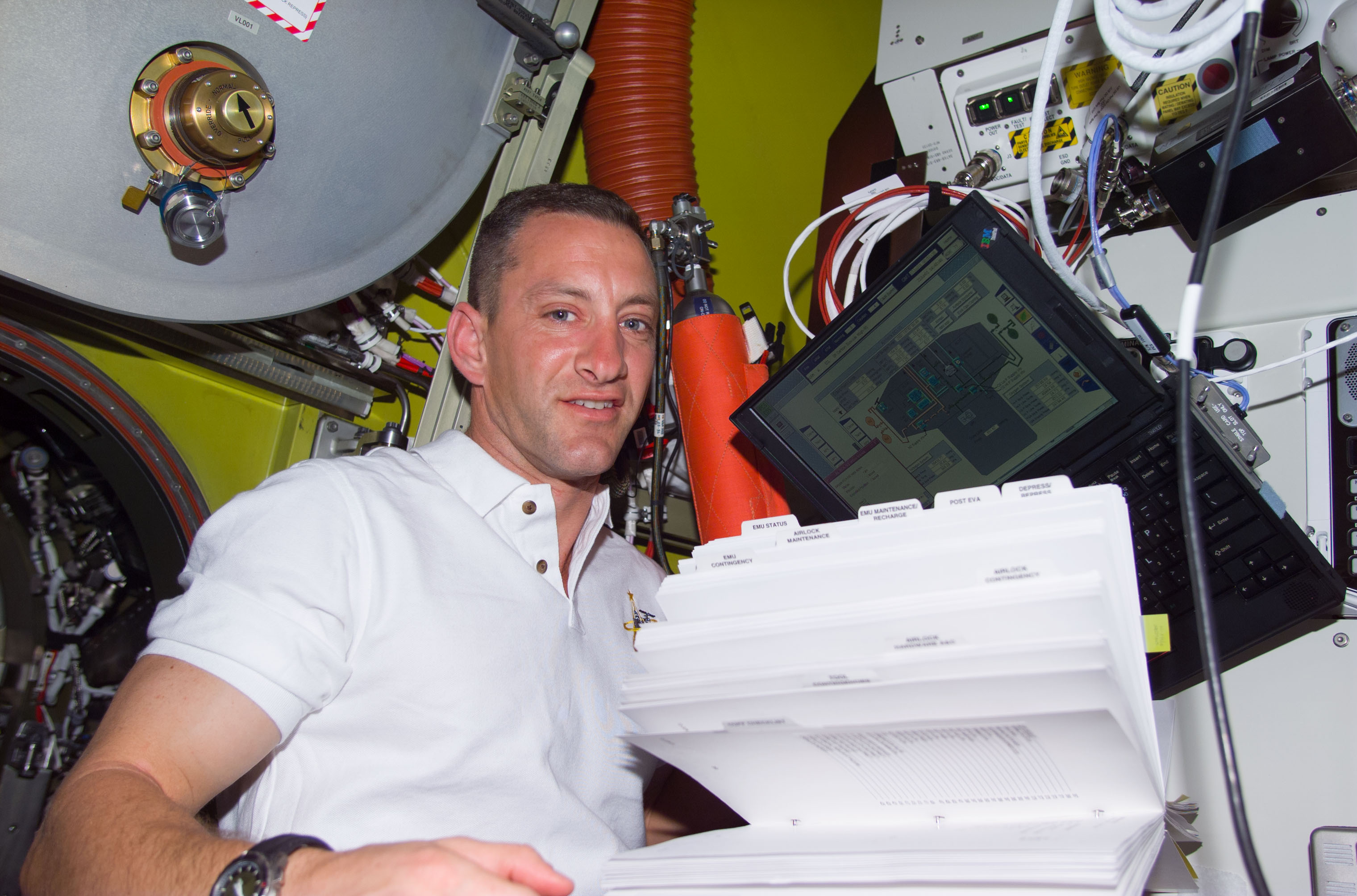 PLT Hobaugh in Quest airlock