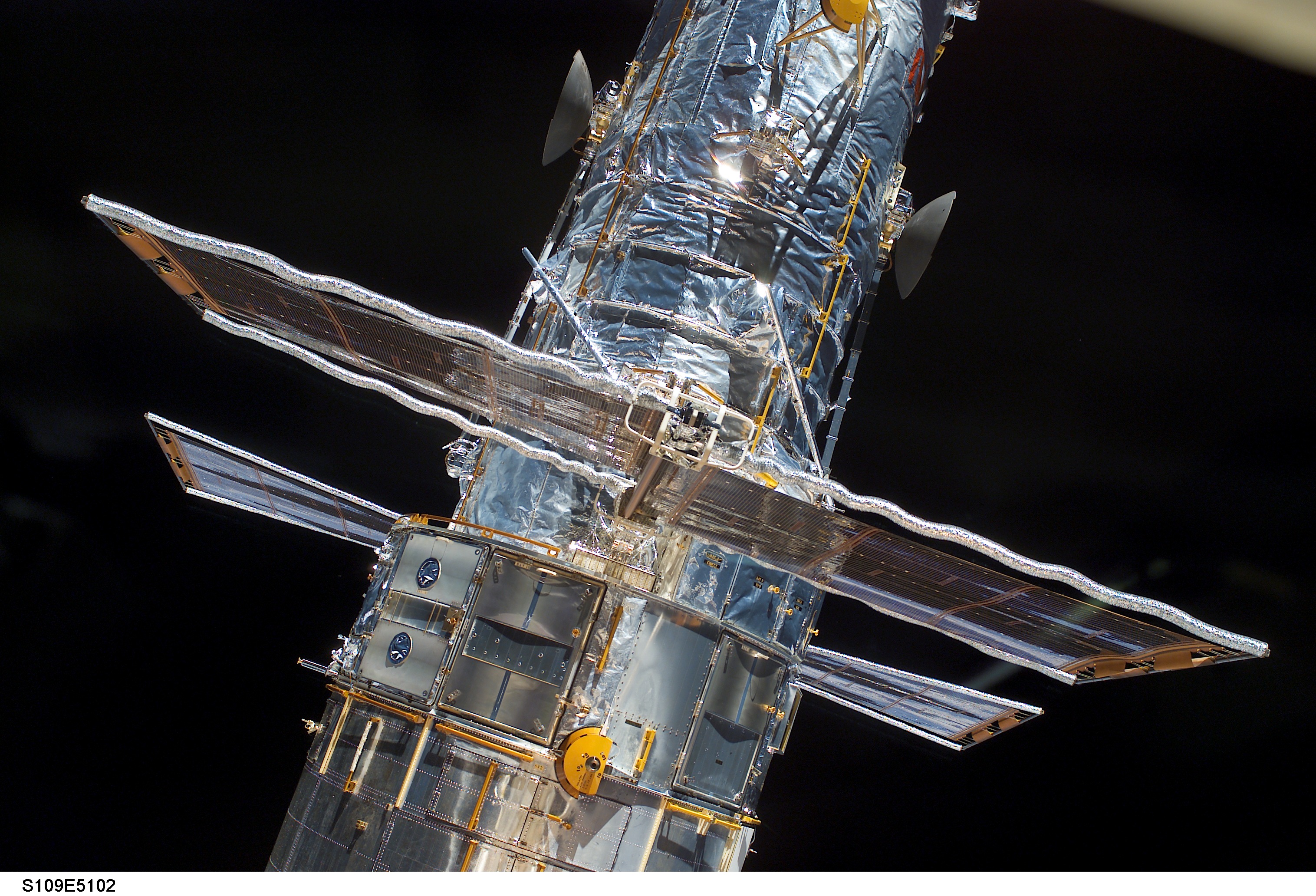 -V2 plane on the Hubble Space Telescope