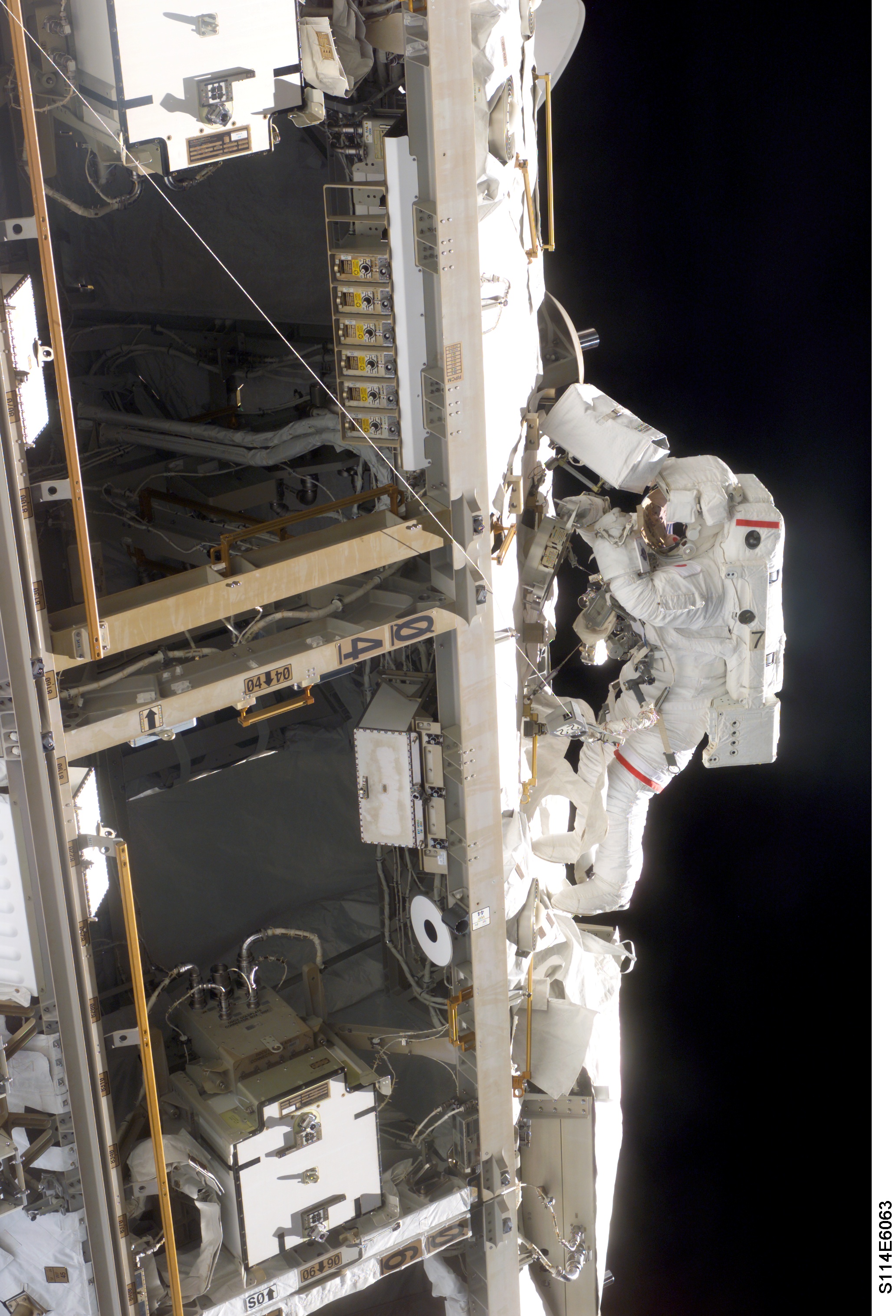 Noguchi during EVA 1