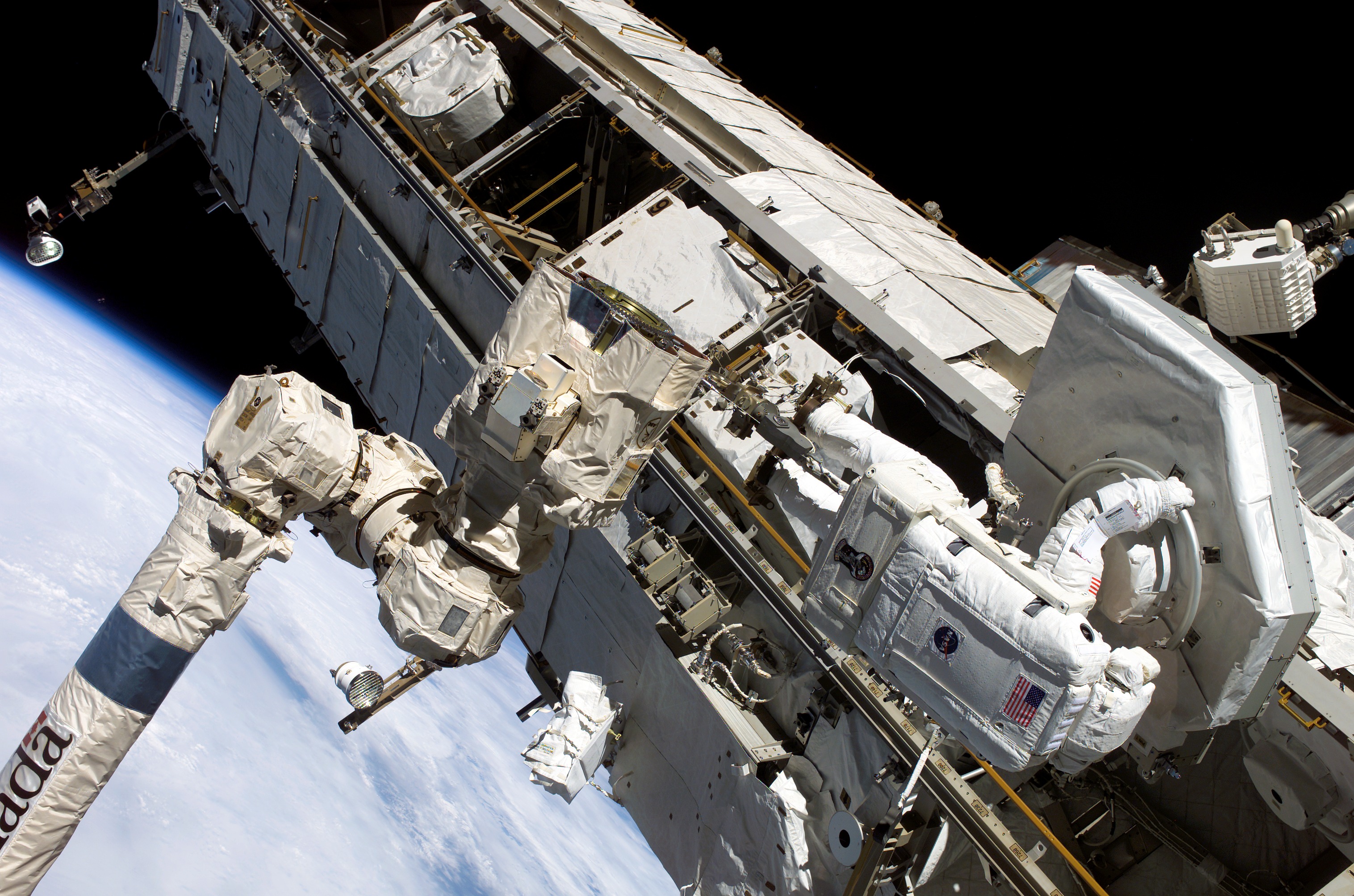 TUS-RA removal from the S0 Truss during EVA2 for STS-121 / Expedition 13 joint operations