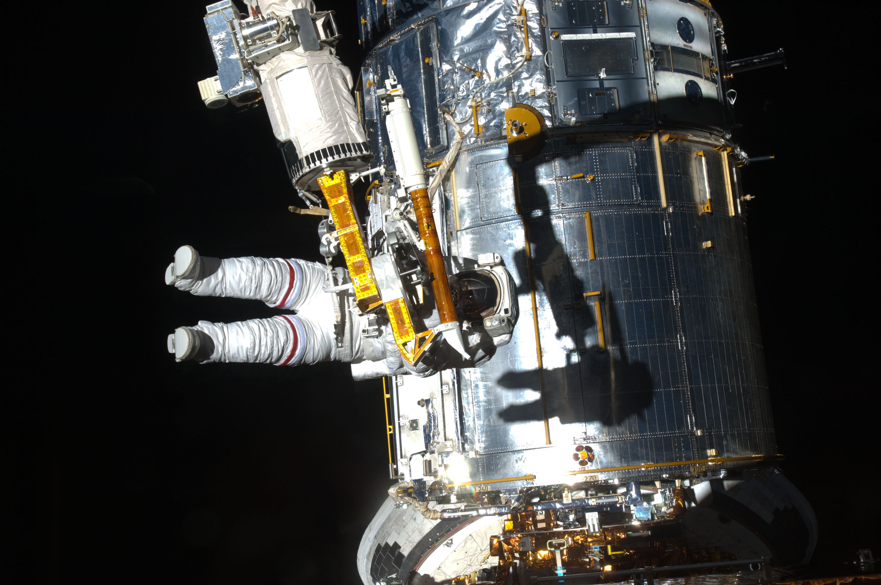 STS-125 MS3 Grunsfeld during EVA5