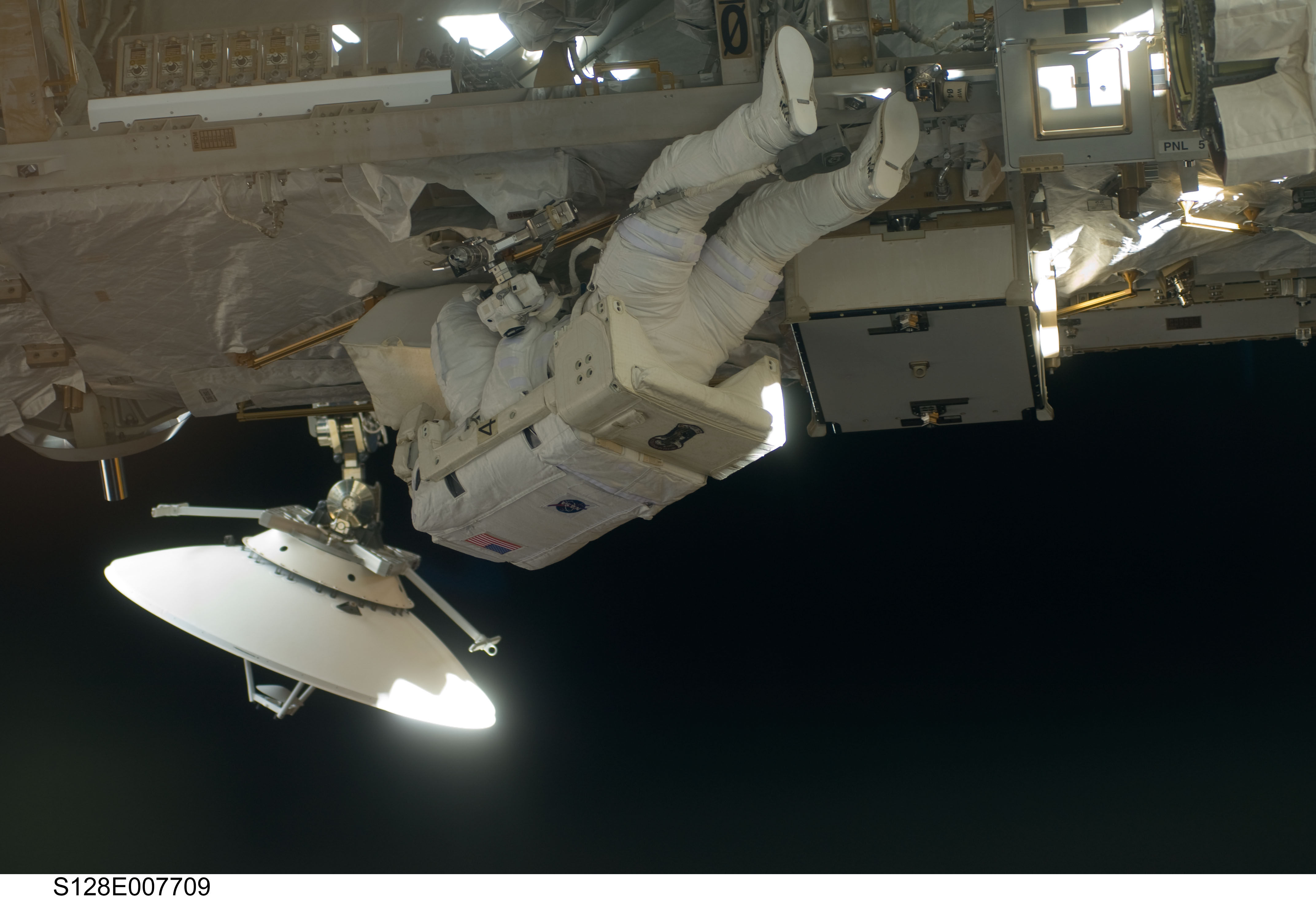 STS-128 EVA 3 GPS Antenna Installation on S0 Truss