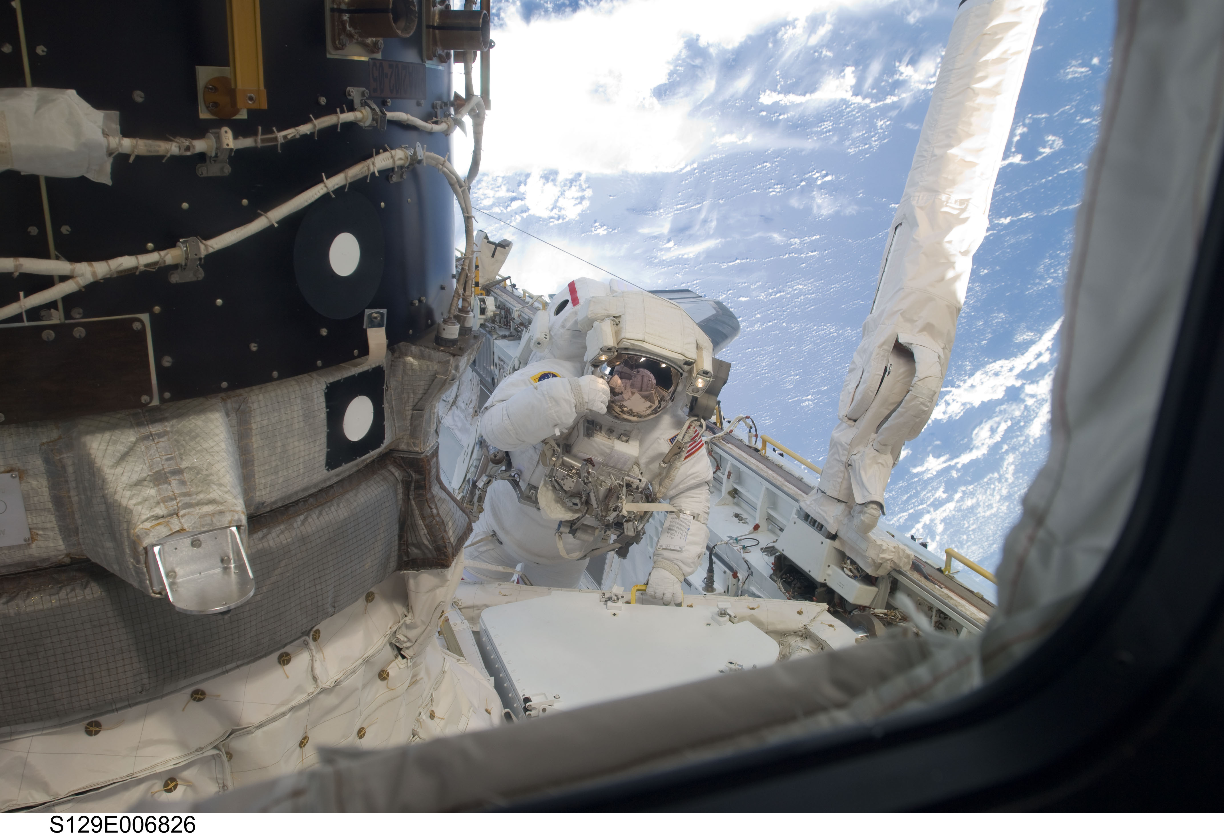 View of STS-129 MS3 Foreman during EVA1