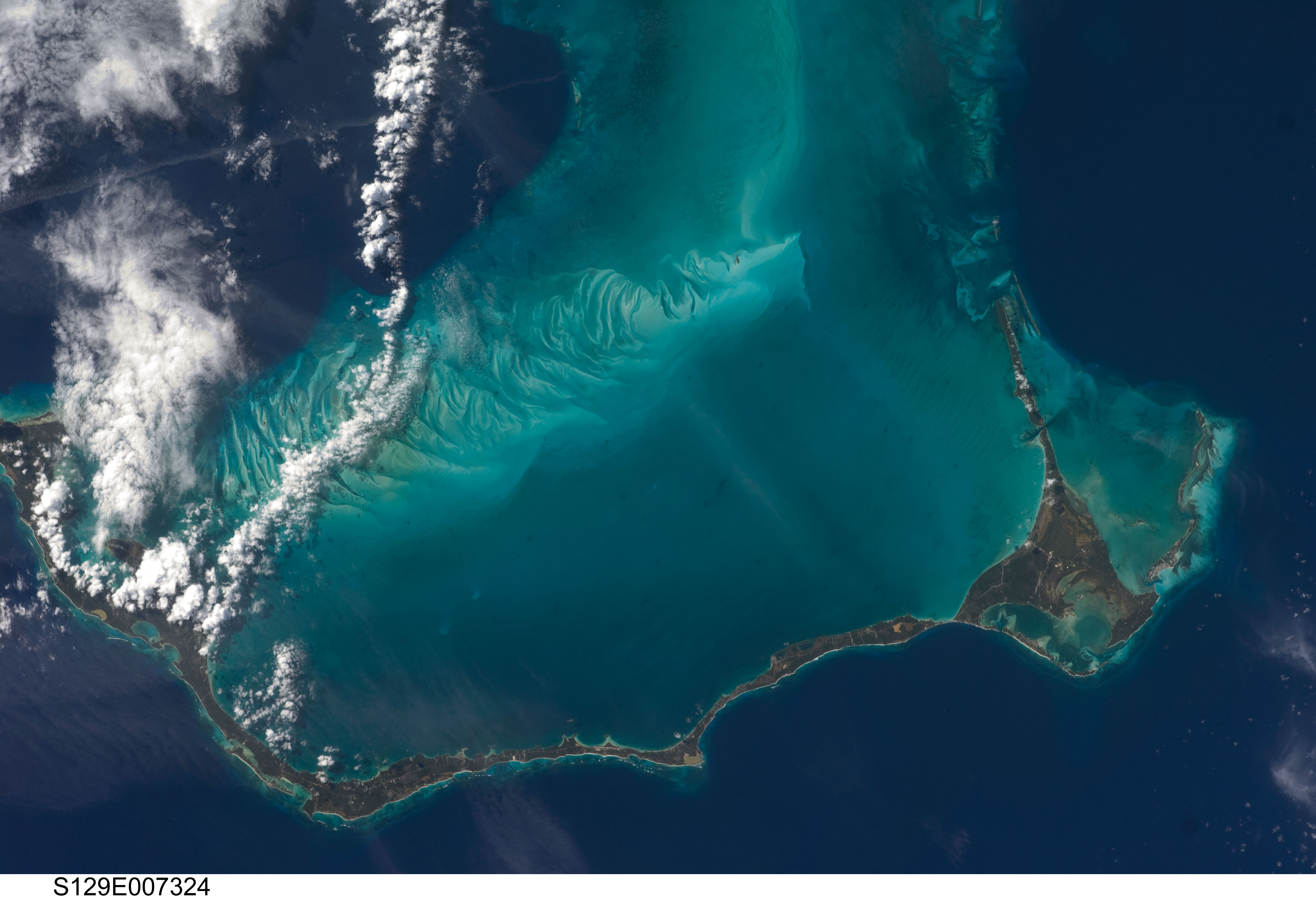 Earth Observation taken by the STS-129 Crew