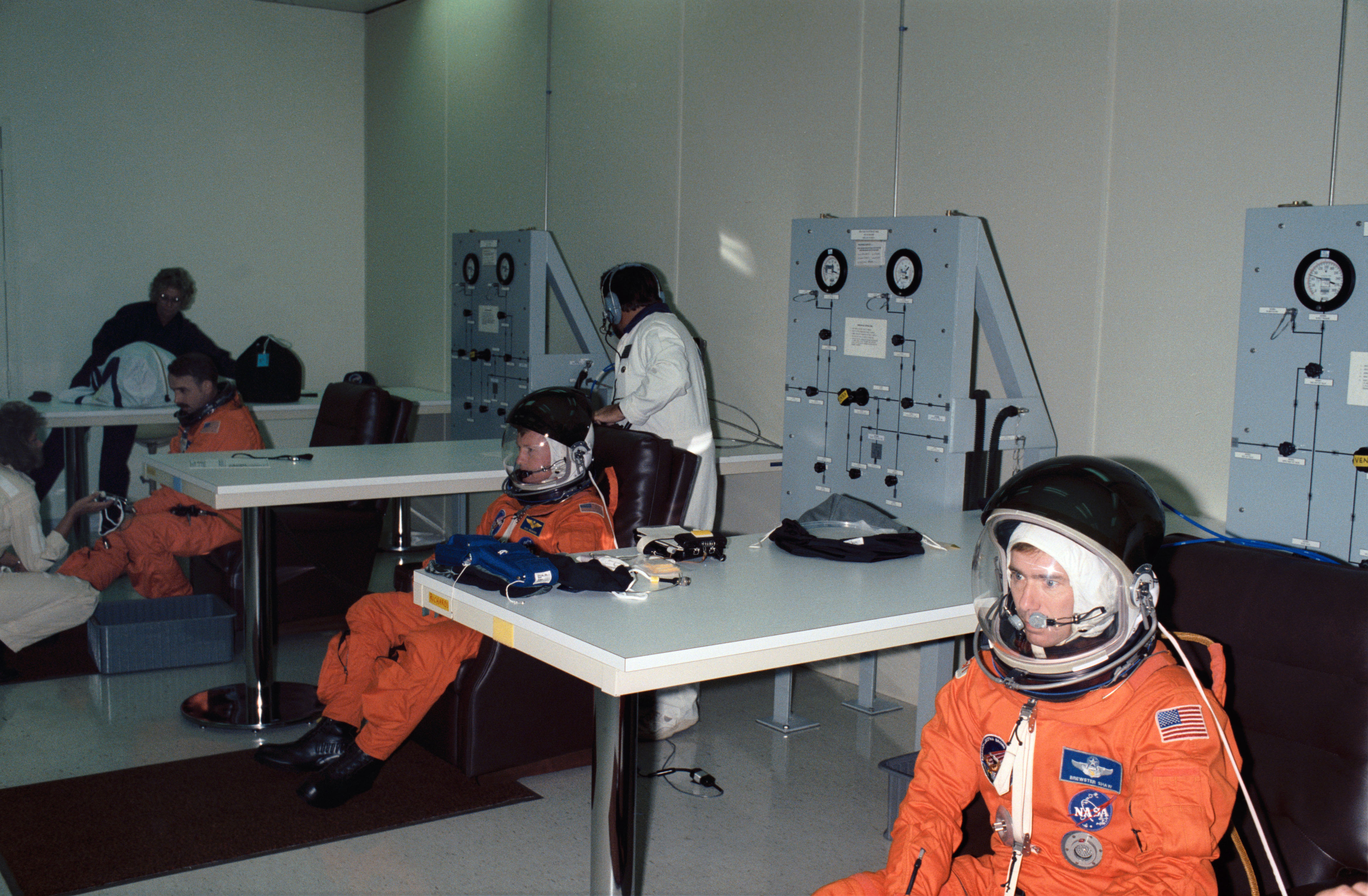 STS-28 crewmembers don LESs prior to Columbia, OV-102, launch