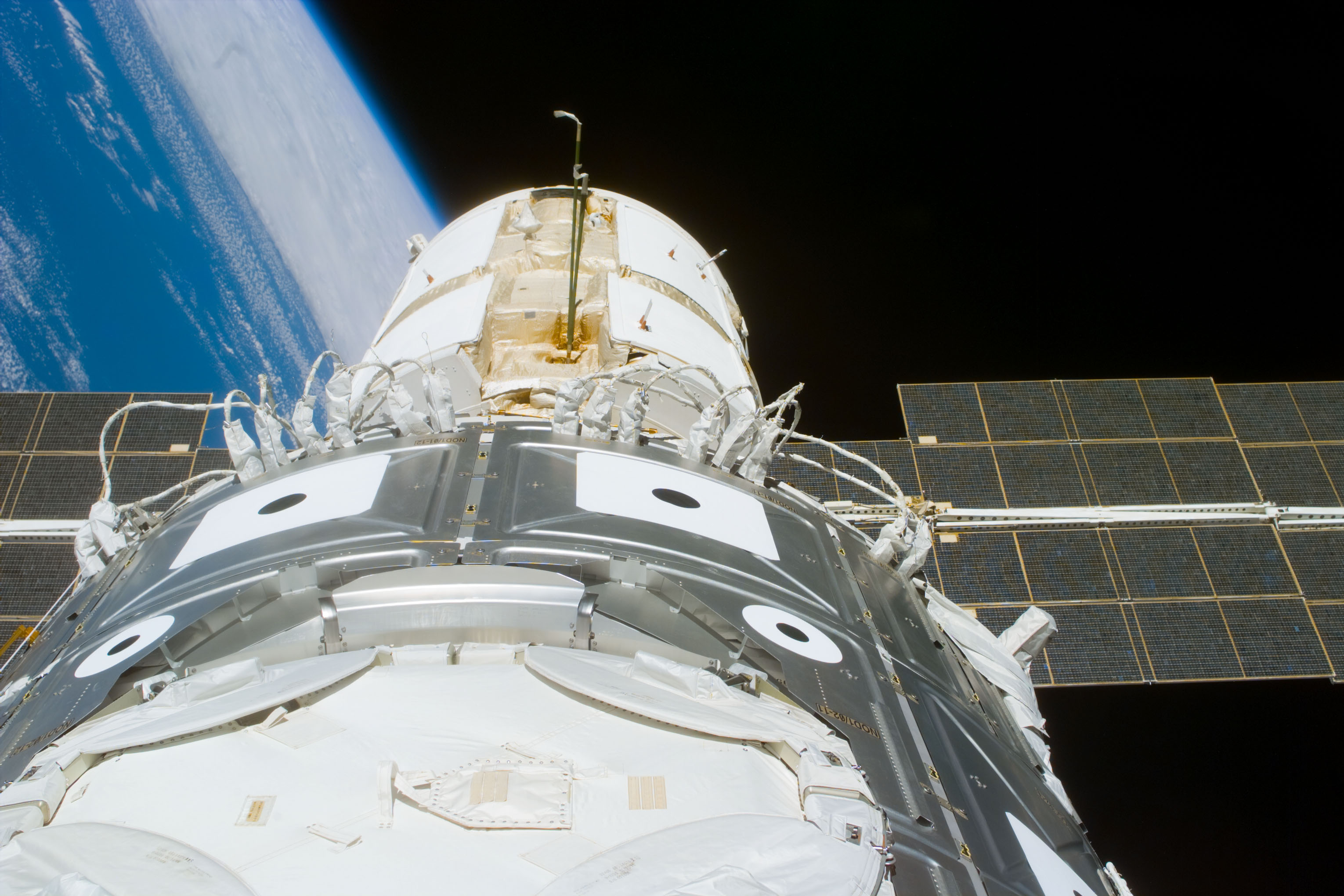 View of the ISS stack in the Endeavour's payload bay