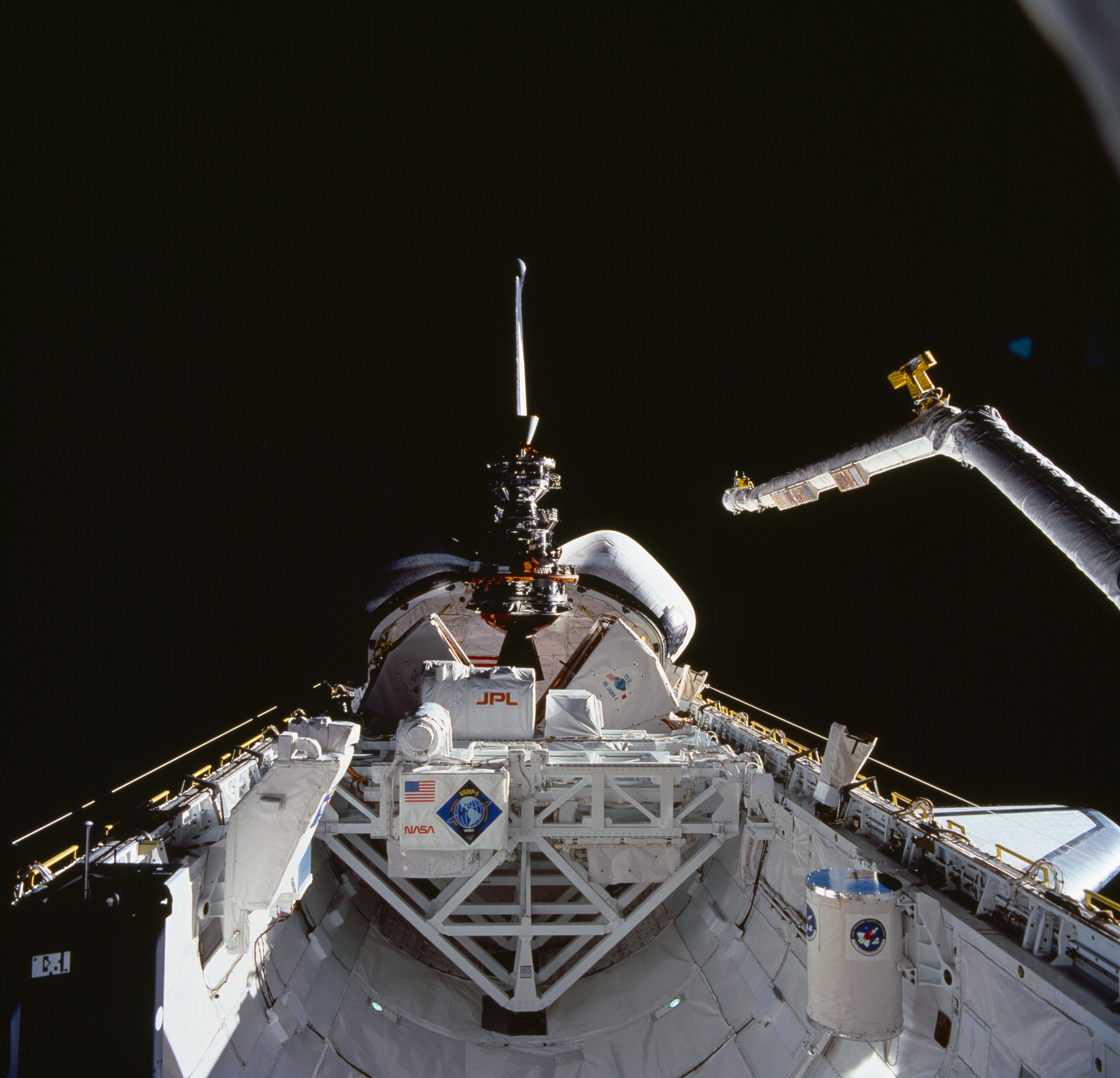 STS-52 deployment of LAGEOS / IRIS spacecraft from OV-102's payload bay (PLB)