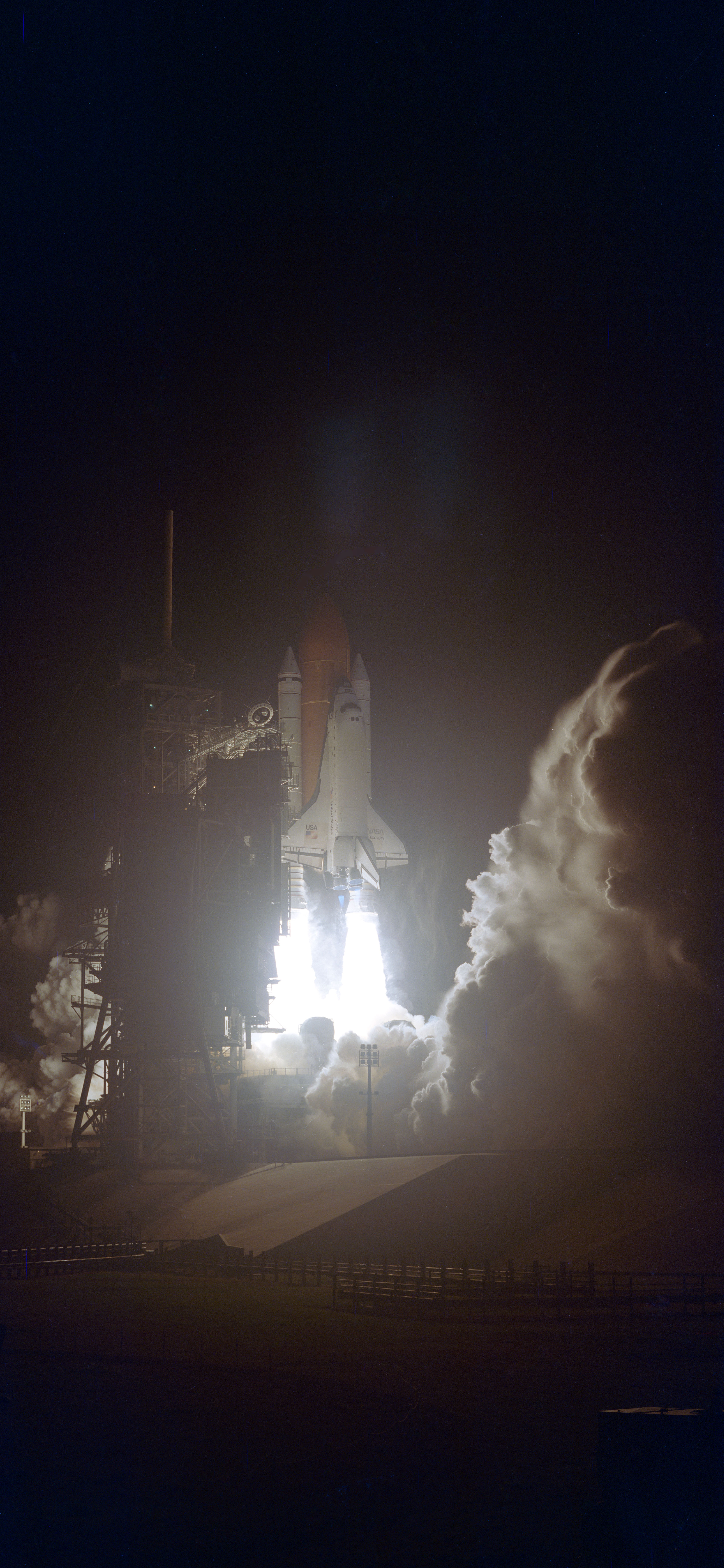STS-82 Discovery, OV-103, launch