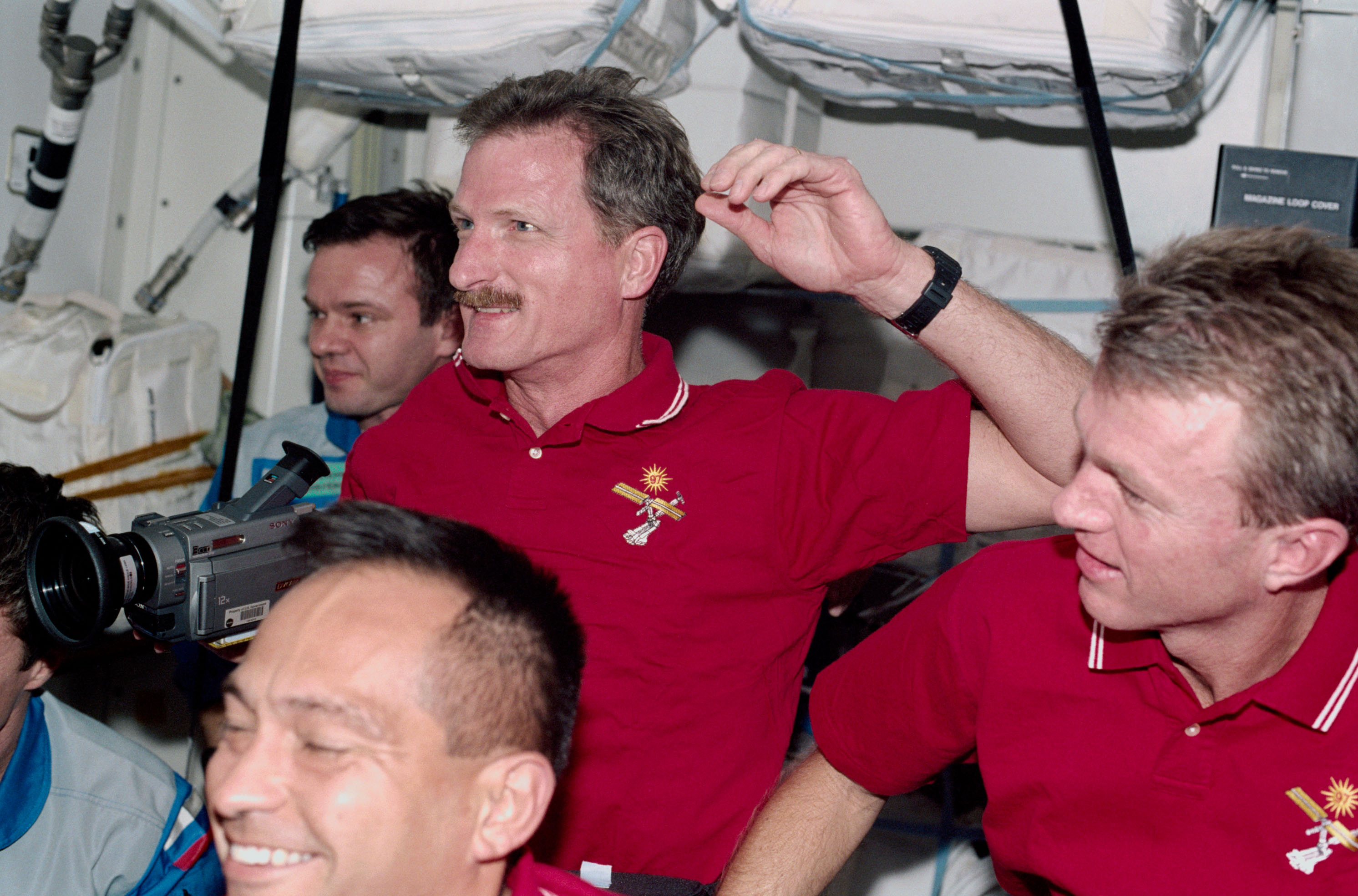 Jett, Noriega, Gidzenko and Tanner in Node 1 during STS-97's ISS visit