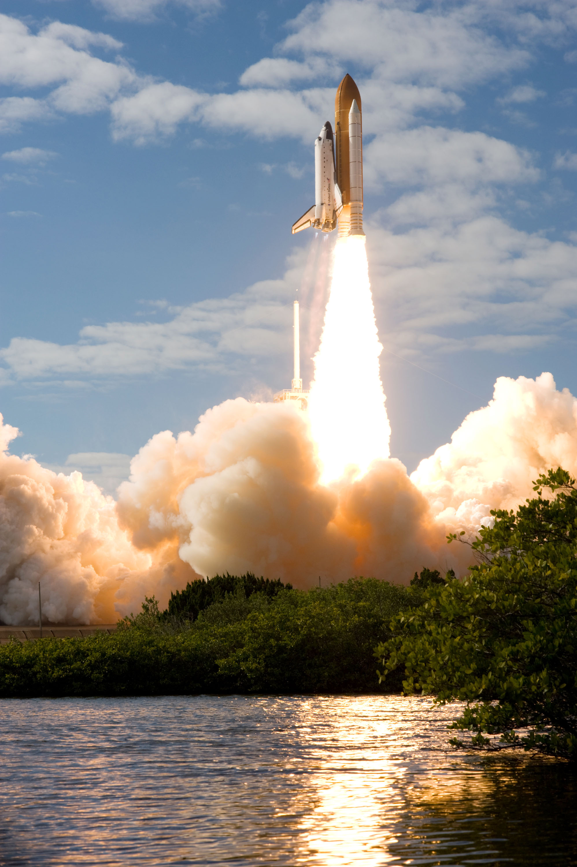 Launch of Space Shuttle Atlantis / STS-129 Mission