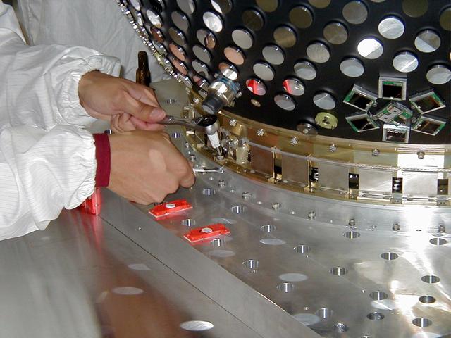 NASA image: KSC-01KODI-061