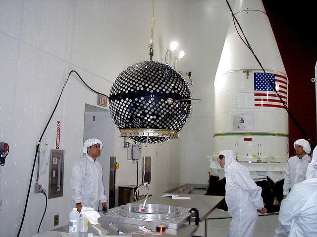 NASA image: KSC-01KODI-062