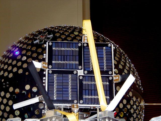 NASA image: KSC-01KODI-066