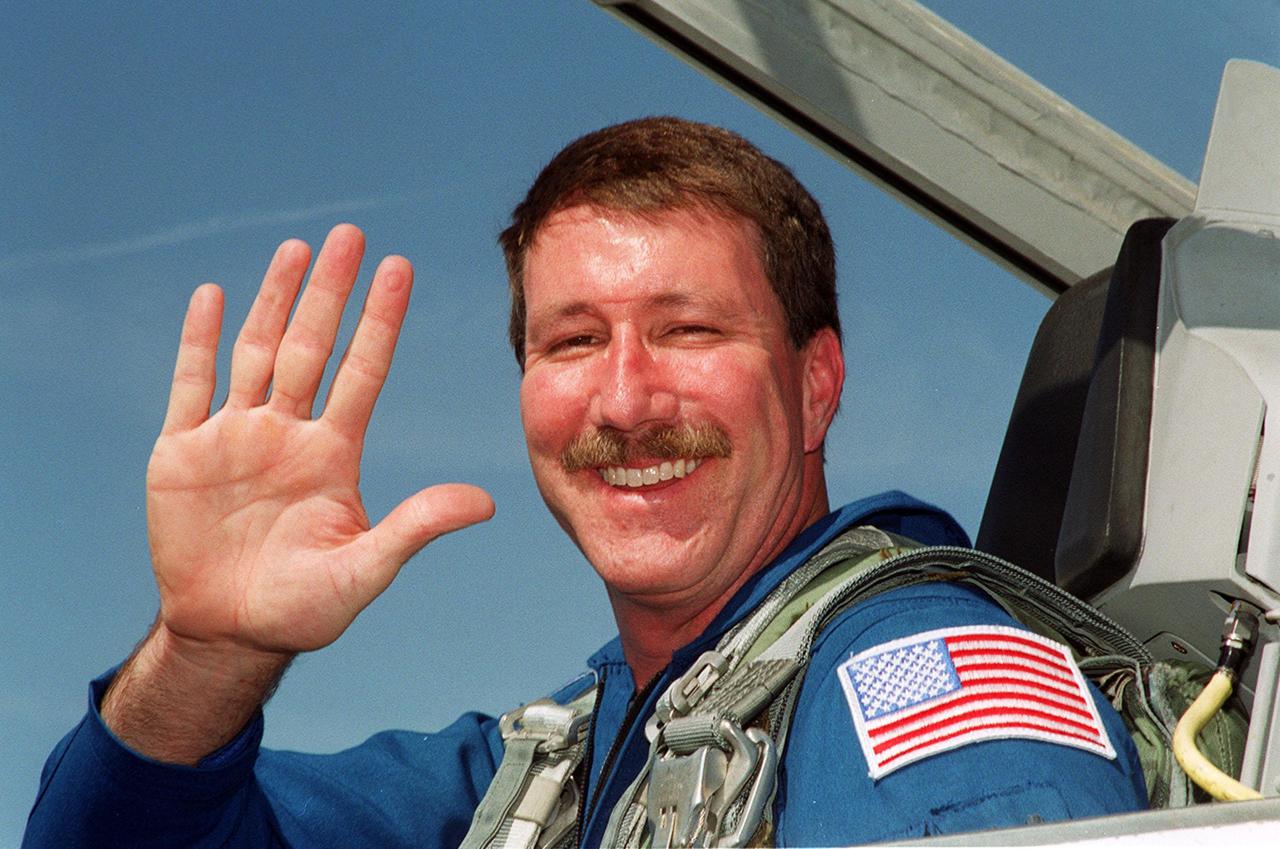 STS-100 Commander Kent V. Rominger arrives at the KSC Shuttle Landing Facility aboard a T-38 jet aircraft to get ready for launch. The 11-day mission to the International Space Station will deliver and integrate the Spacelab Logistics Pallet_Launch Deployment Assembly, which includes the Space Station Remote Manipulator system and the UHF Antenna, and the Multi-Purpose Logistics Module Raffaello. Liftoff on mission STS-100 is scheduled at 2:41 p.m. EDT April 19
