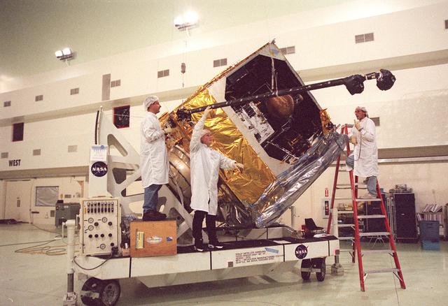 NASA image: KSC-01PP-0810