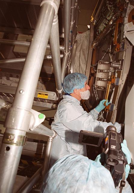 NASA image: KSC-01PP-0862