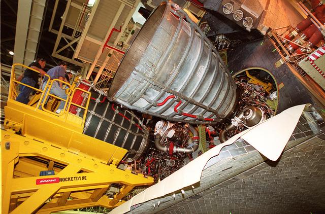 NASA image: KSC-01PP-0908