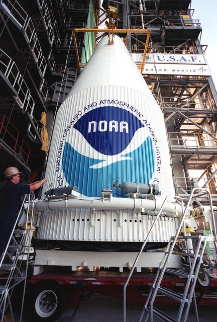 NASA image: ksc-01pp-1262