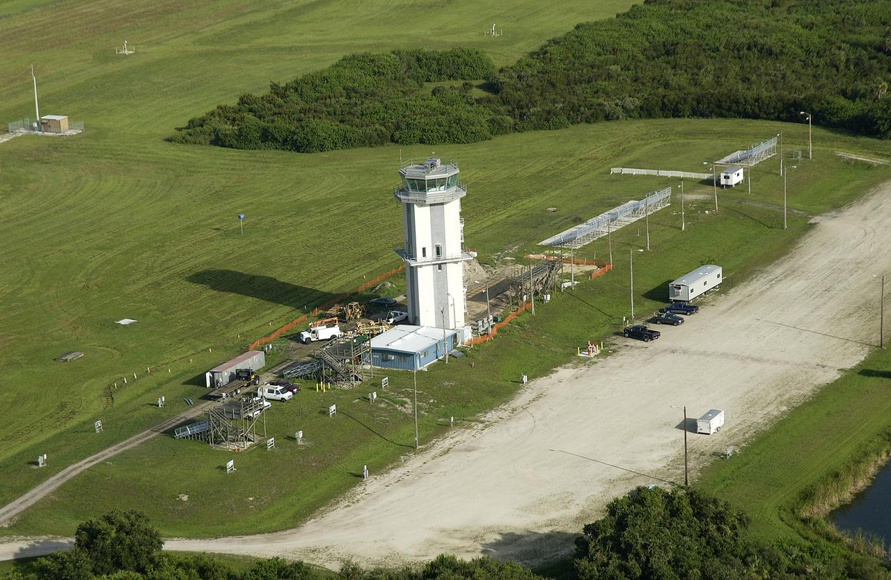 KENNEDY SPACE CENTER, FLA. – An aerial view of the control tower at the KSC Shuttle Landing Facility.