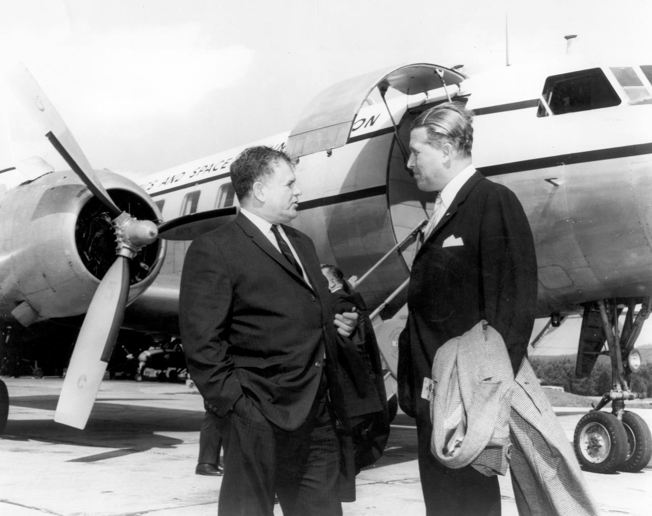 The members of the House Committee on Science and Astronautics visited the Marshall Space Flight Center (MSFC) on March 9, 1962 to gather firsthand information of the nation’s space exploration program. The congressional group was composed of members of the Subcommittee on Manned Space Flight.  The subcommittee was briefed on MSFC’s manned space efforts earlier in the day and then inspected mockups of the Saturn I Workshop and the Apollo Telescope Mount, two projects developed by MSFC for the post-Apollo program. In this photograph, MSFC Director, Dr. Wernher von Braun, bids farewell to Texas Democratic Representative Olin E. Teague before departure at the Redstone Arsenal Airstrip.