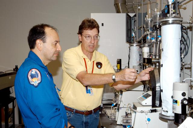 NASA image: KSC-04pd-2223